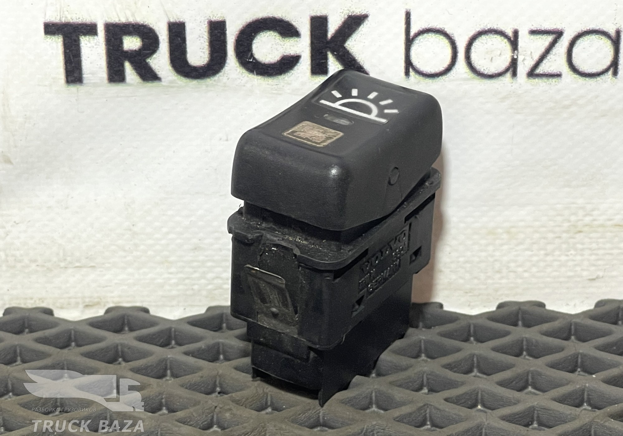 20569992 Кнопка противотуманных фар для Volvo FM II (с 2002)