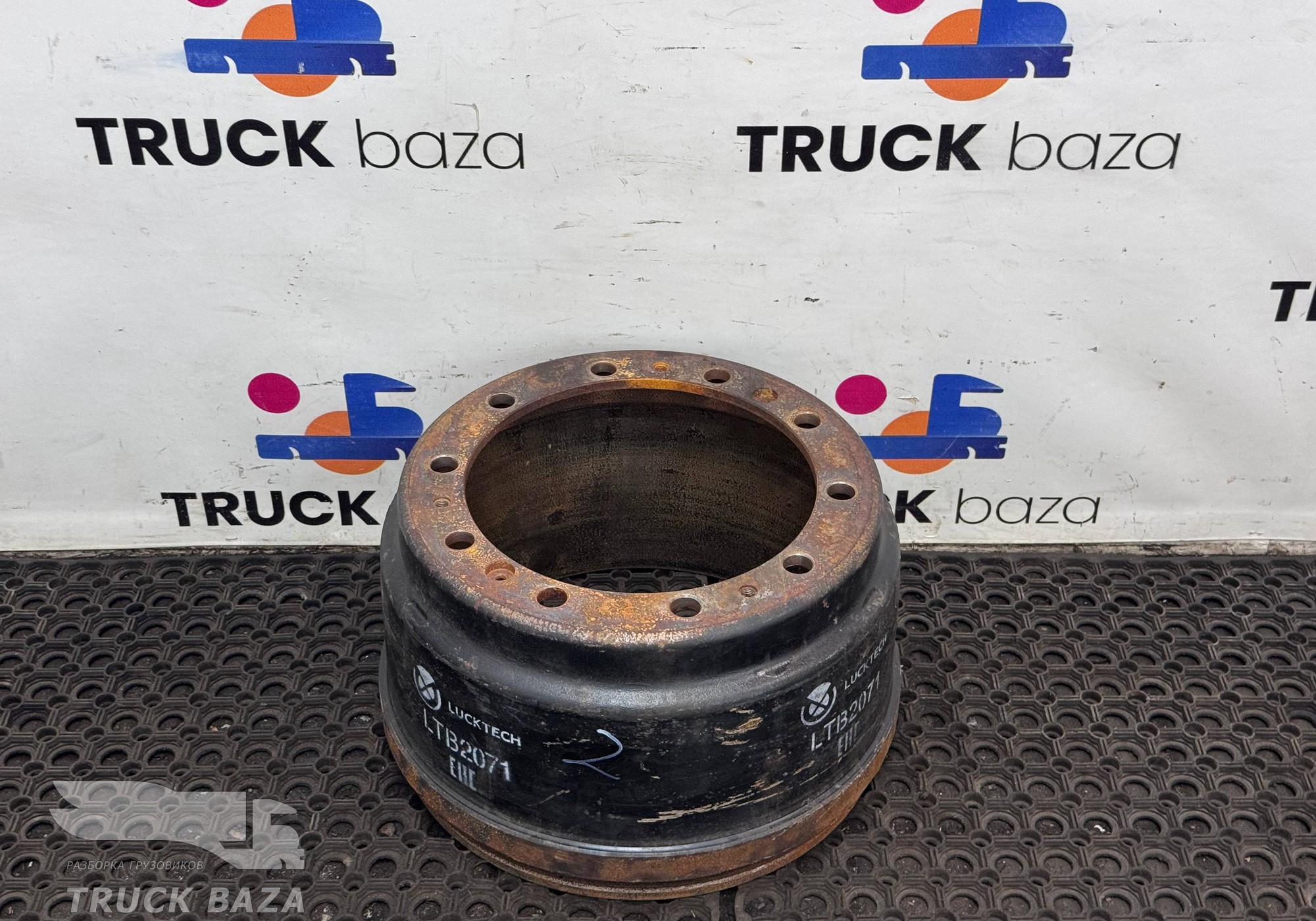 2378715 Барабан тормозной передний