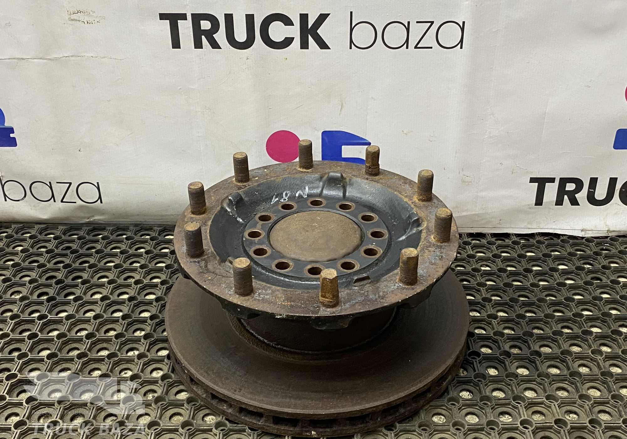 81443013194 Тормозной диск в сборе с фланцем