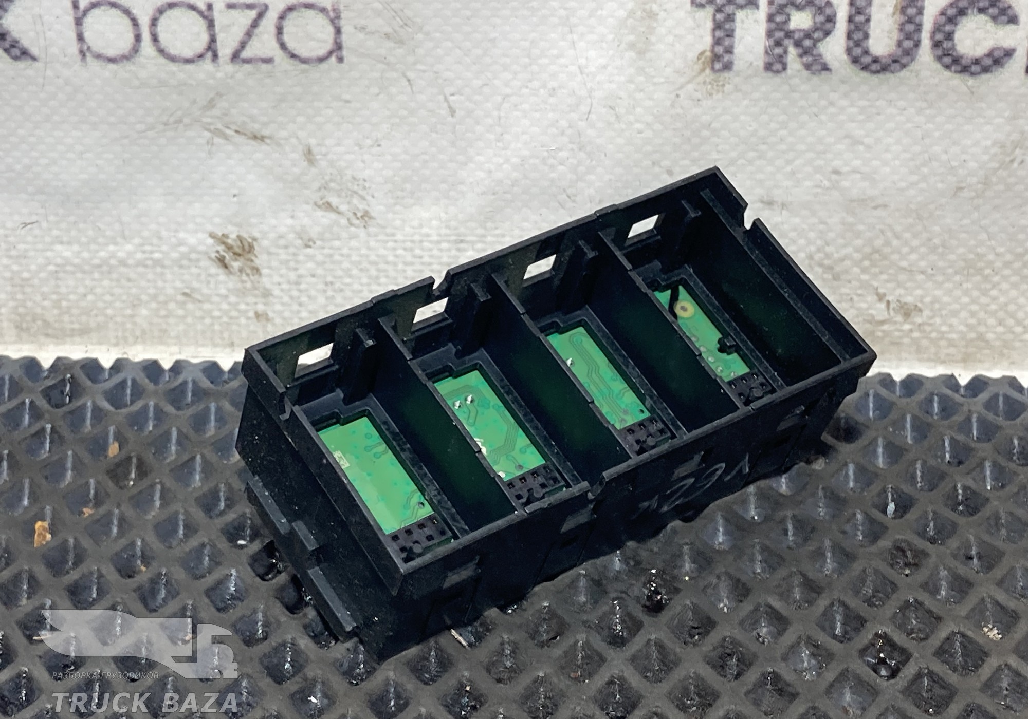 22026373 Блок кнопок