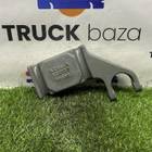 AZ9925522137 Кронштейн рессоры передней правой для Sinotruk Sitrak C7H