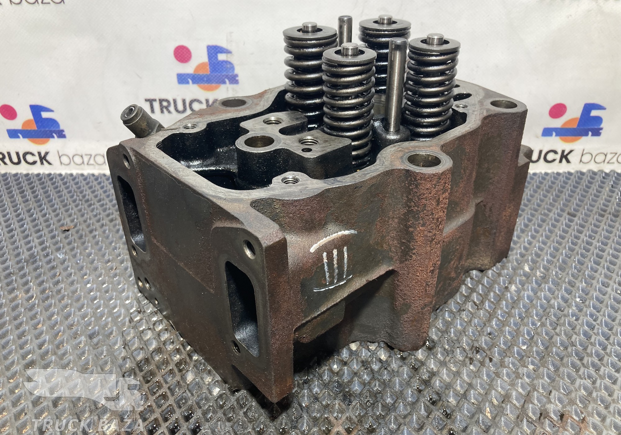 2062684 Головка блока цилиндров