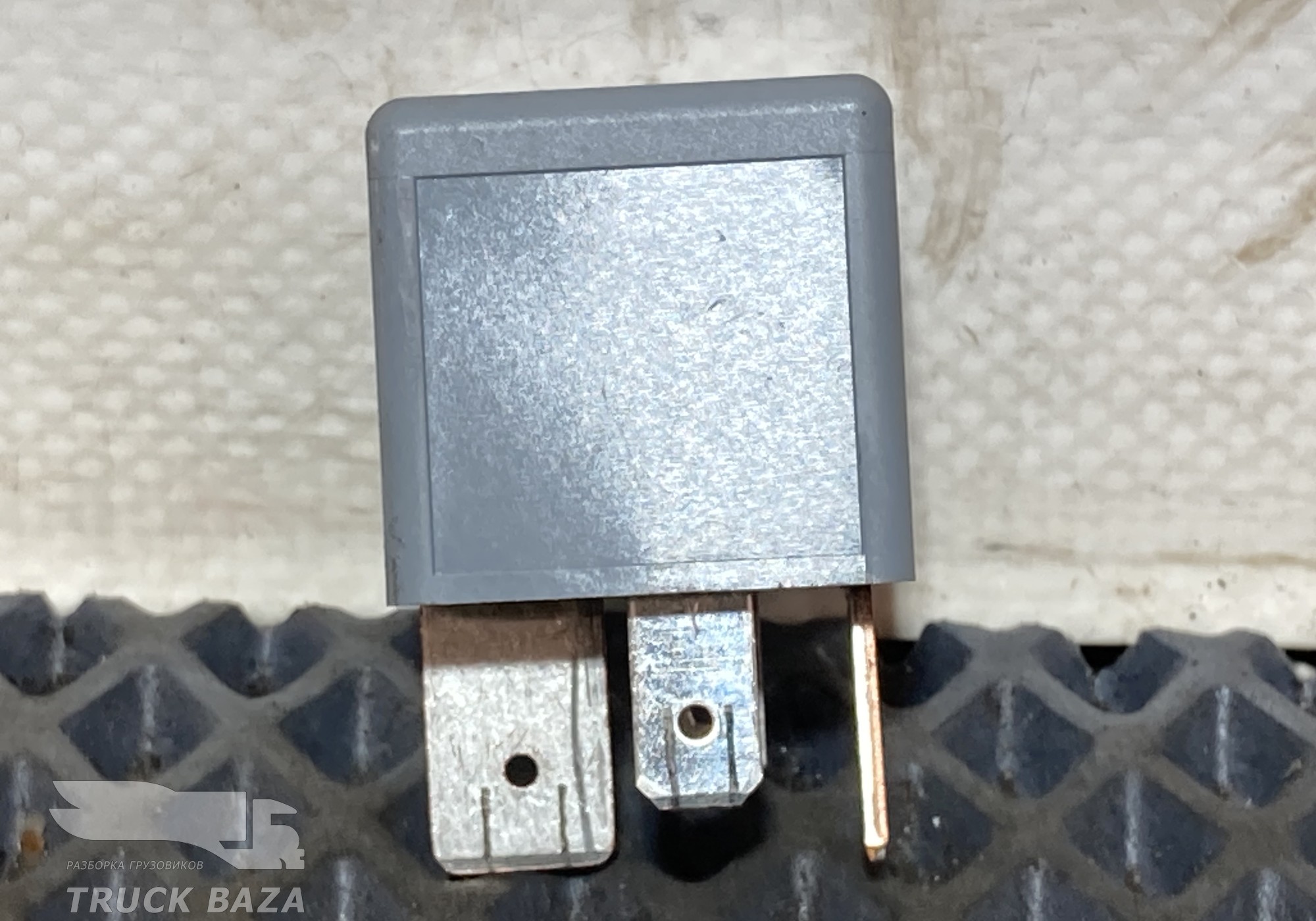 V23134J56 Реле 24V для КАМАЗ 54901