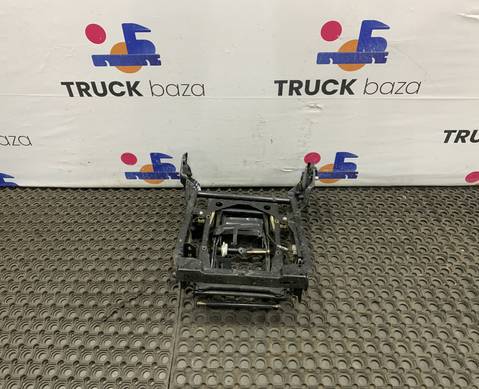 11185101PC Кронштейн сиденья для Sinotruk Sitrak C7H