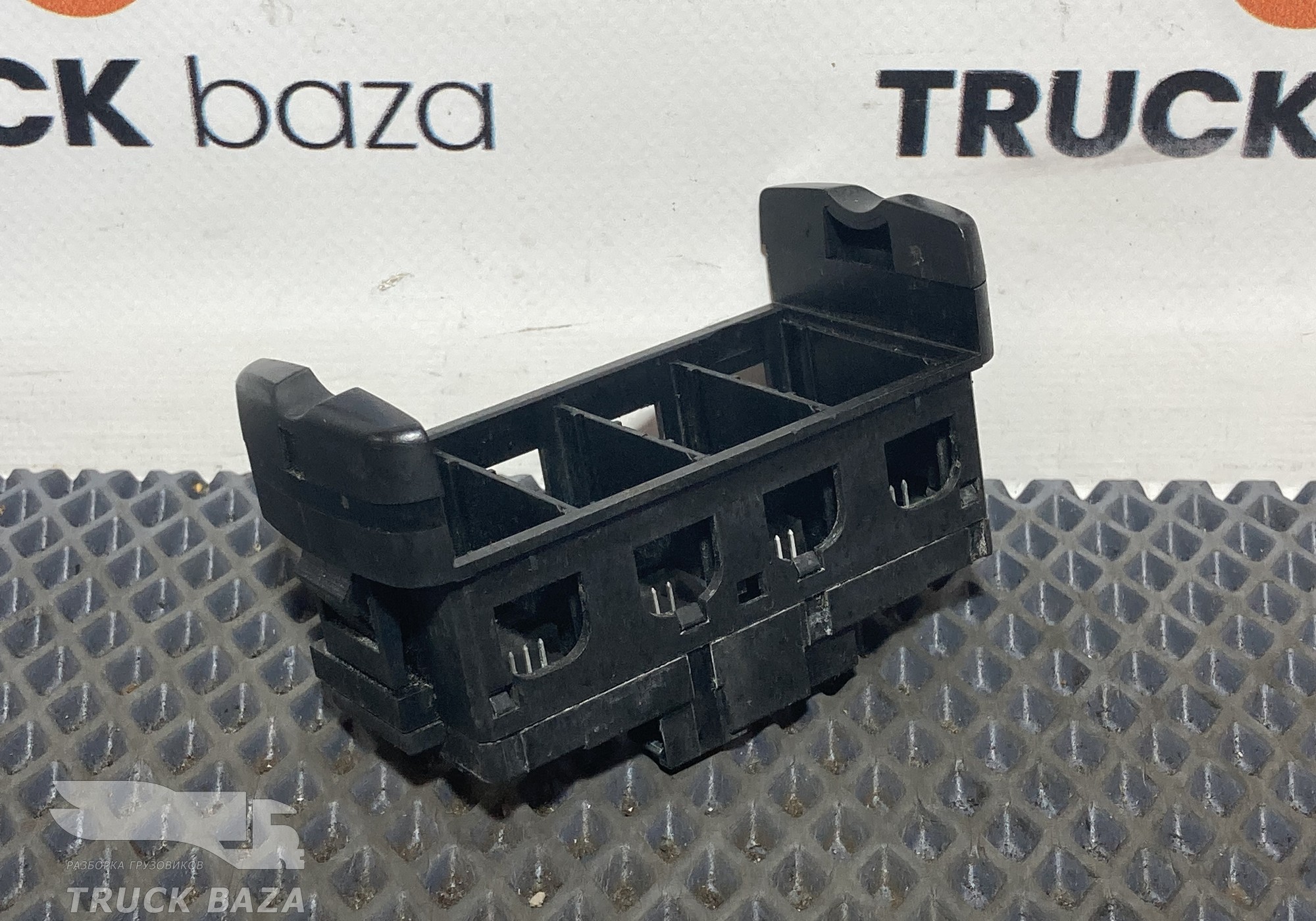 9435400146 Блок кнопок