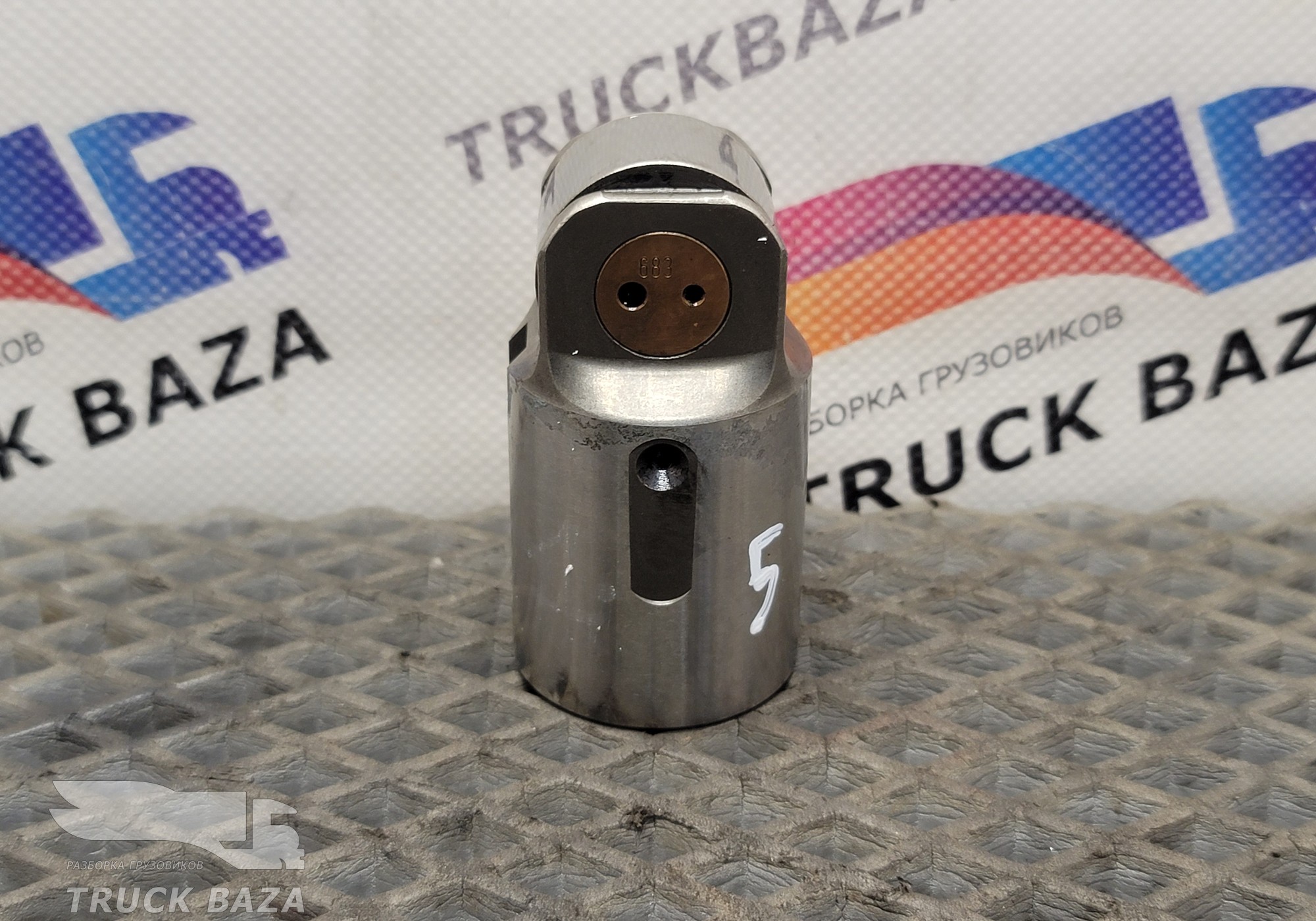 1324179 Толкатель ТНВД для Daf