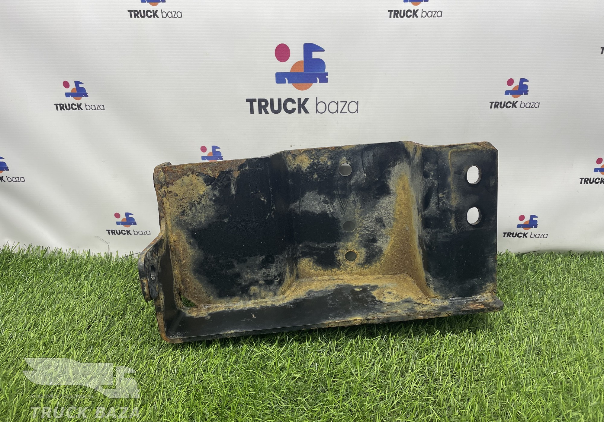 549018416295 Кронштейн усилителя переднего бампера для КАМАЗ 54901