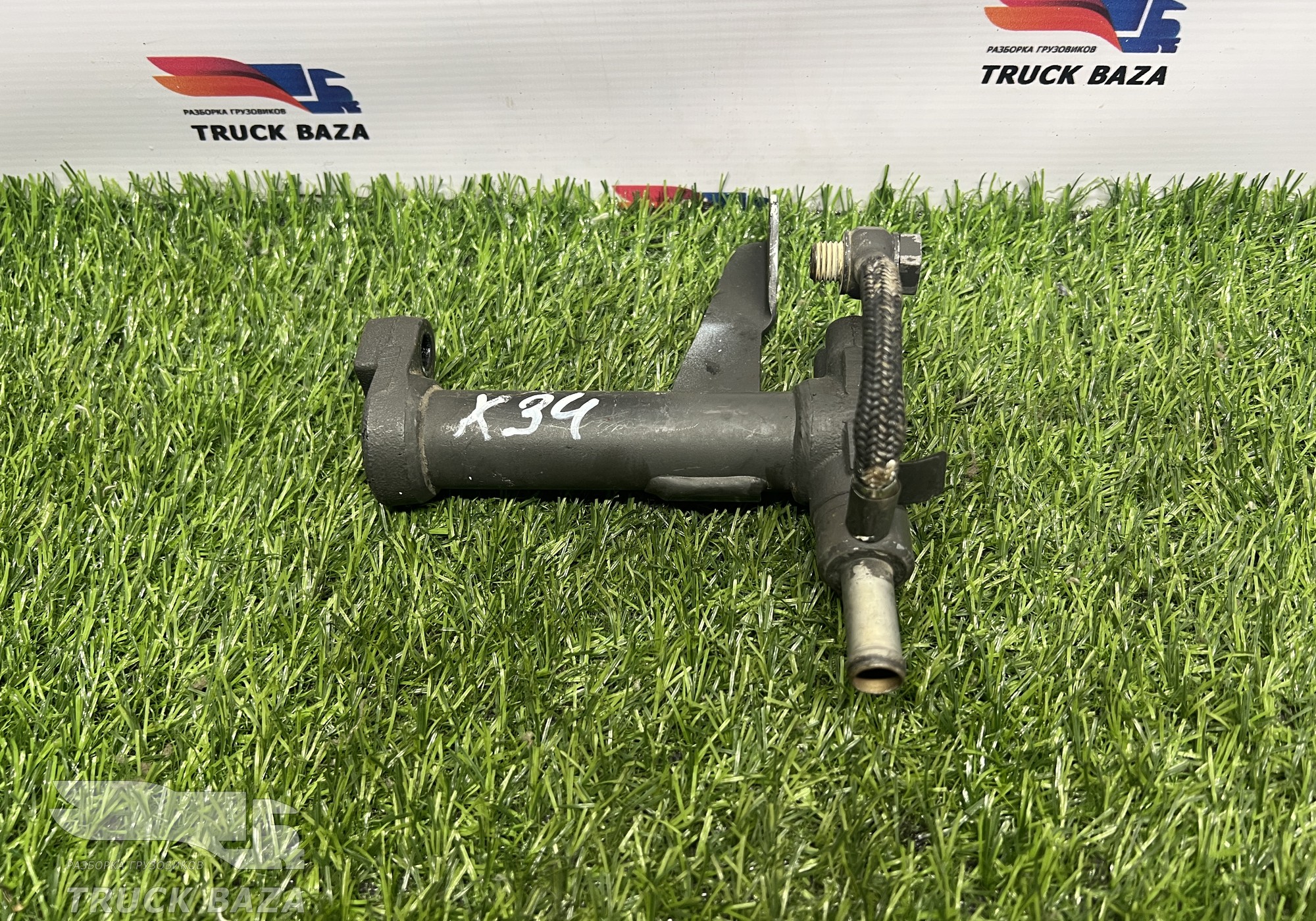 2052197 Патрубок перекачной для Daf XF106 (с 2012)