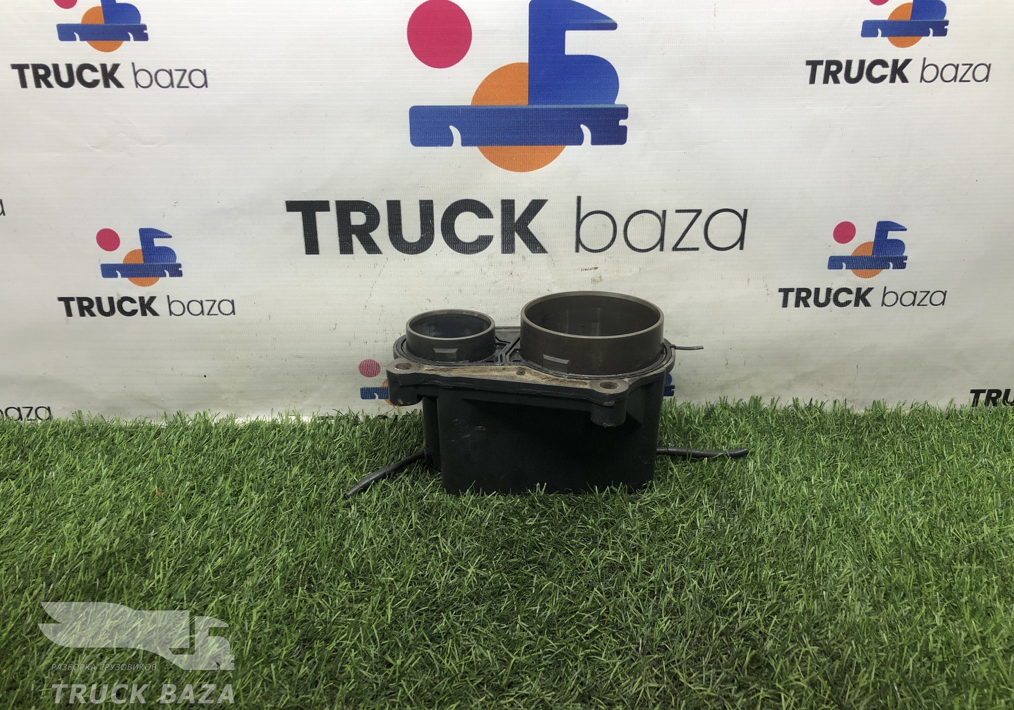 2181643 Цилиндр управления КПП