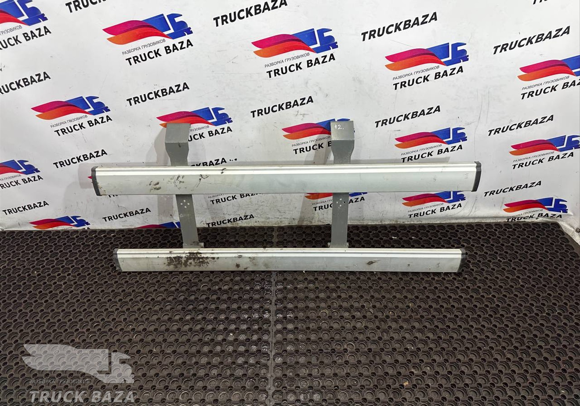 712W416735005 Защита топливного бака для Sinotruk Sitrak C7H