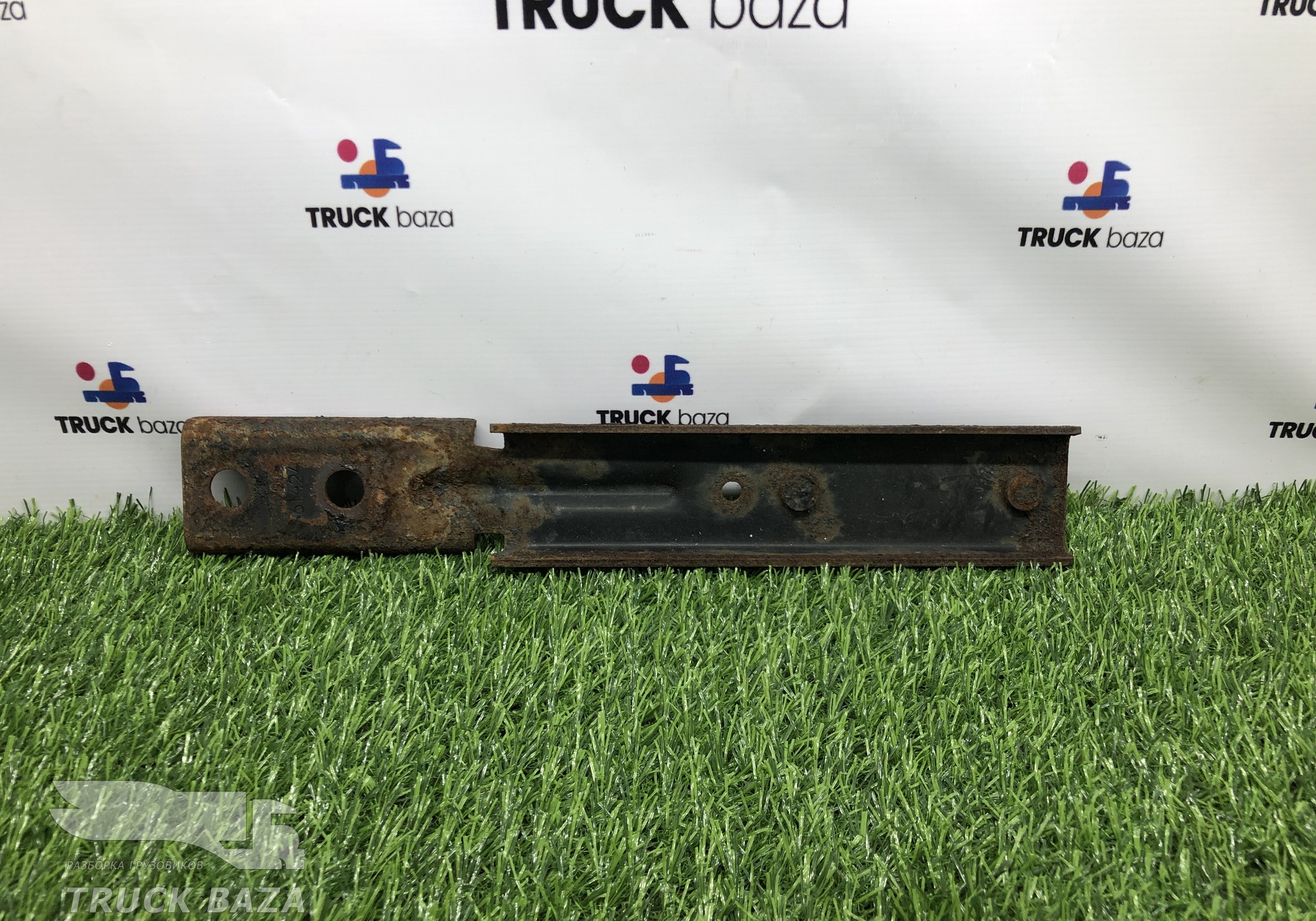 54905614240 Кронштейн защиты двигателя правый для КАМАЗ 5490 (с 2013)