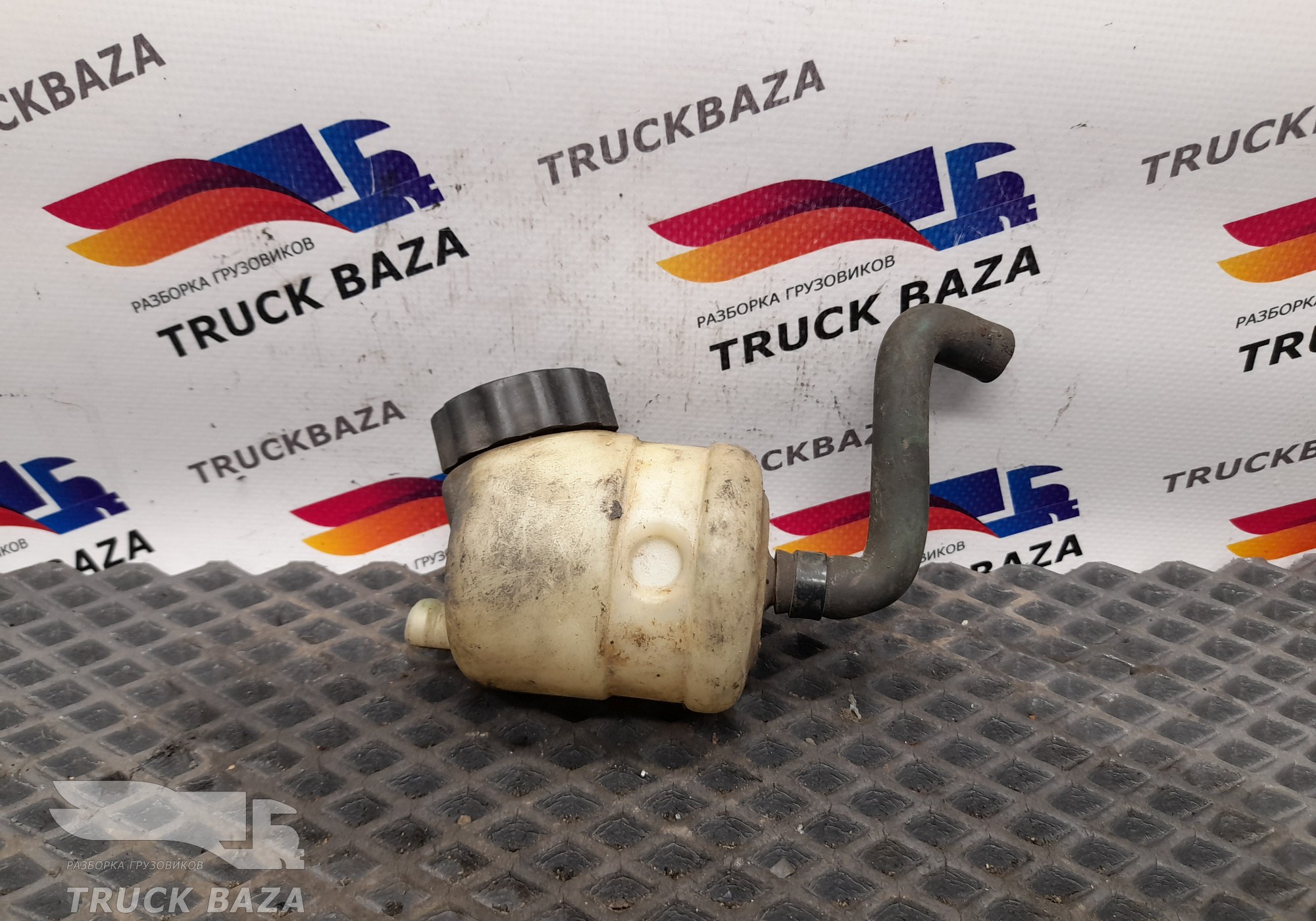 1573869 Бачок главного цилиндра сцепления для Volvo F FS7 (с 1991 по 1996)