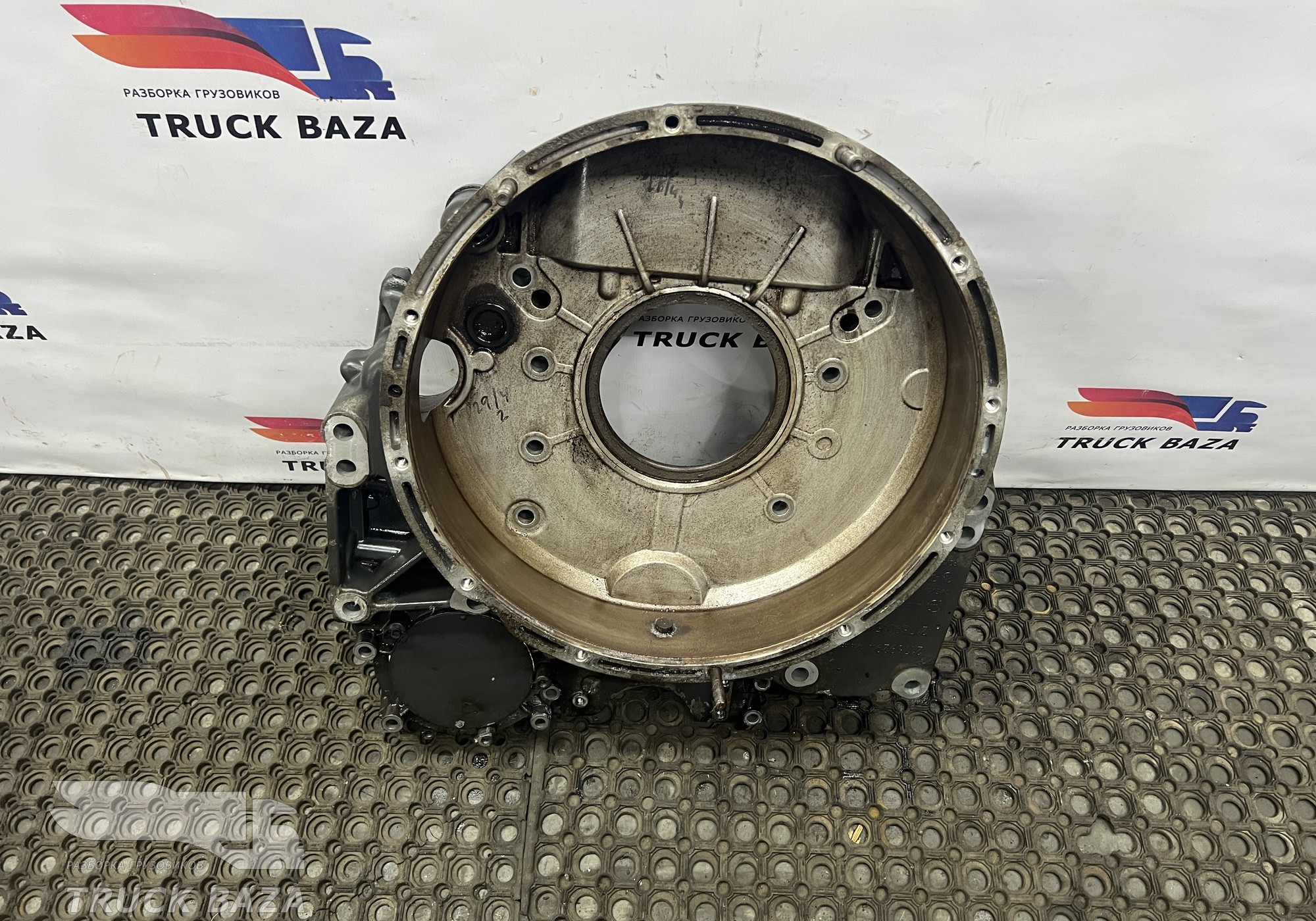 21769294 Кожух маховика