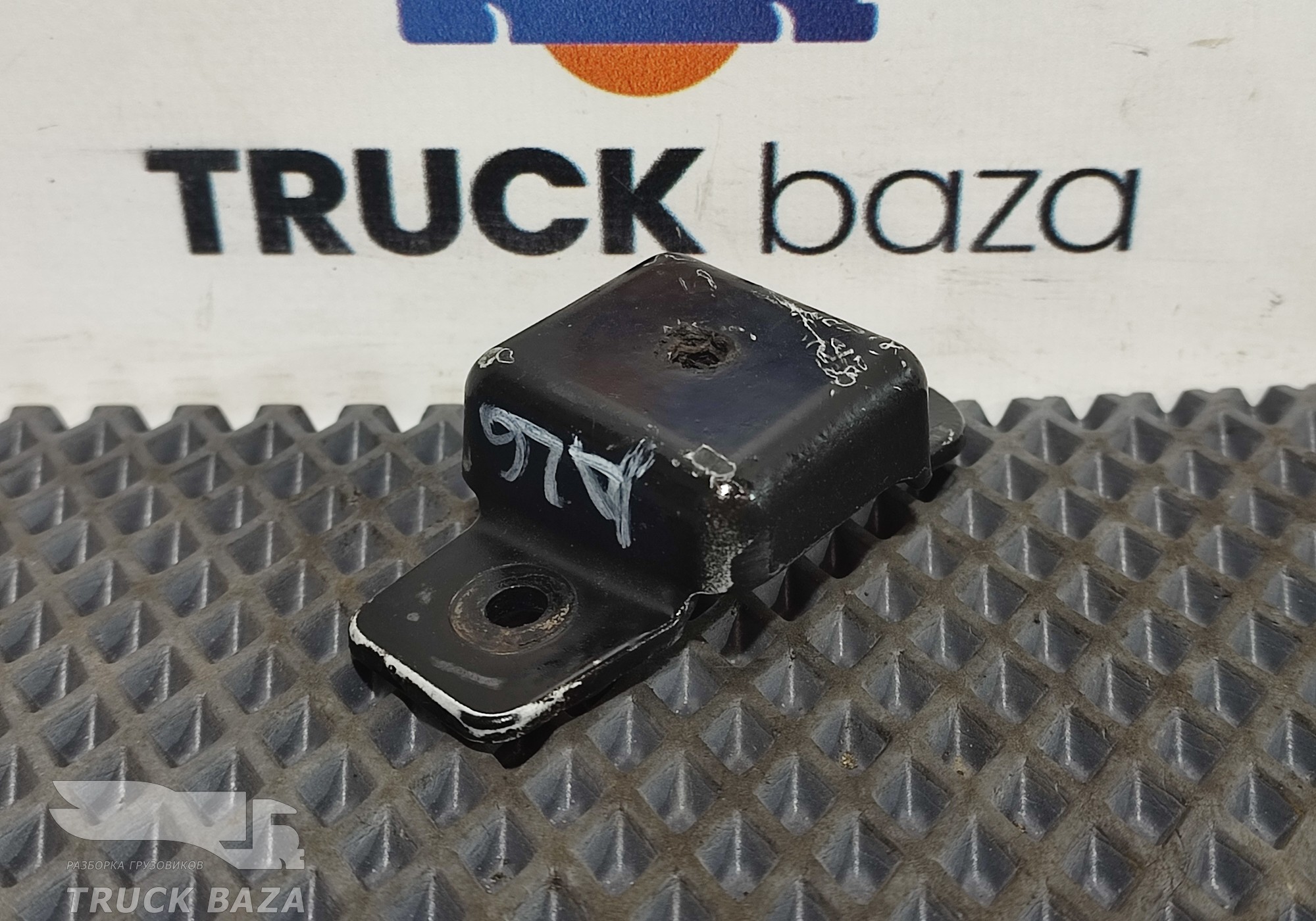 9438110814 Кронштейн солнцезащитного козырька для Mercedes-Benz Actros MP2 (с 2002 по 2008)