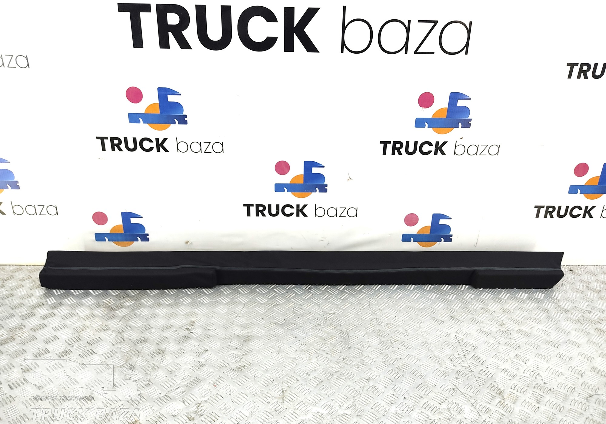 81621606059 Подушка спальника для Man TGX II (с 2012)