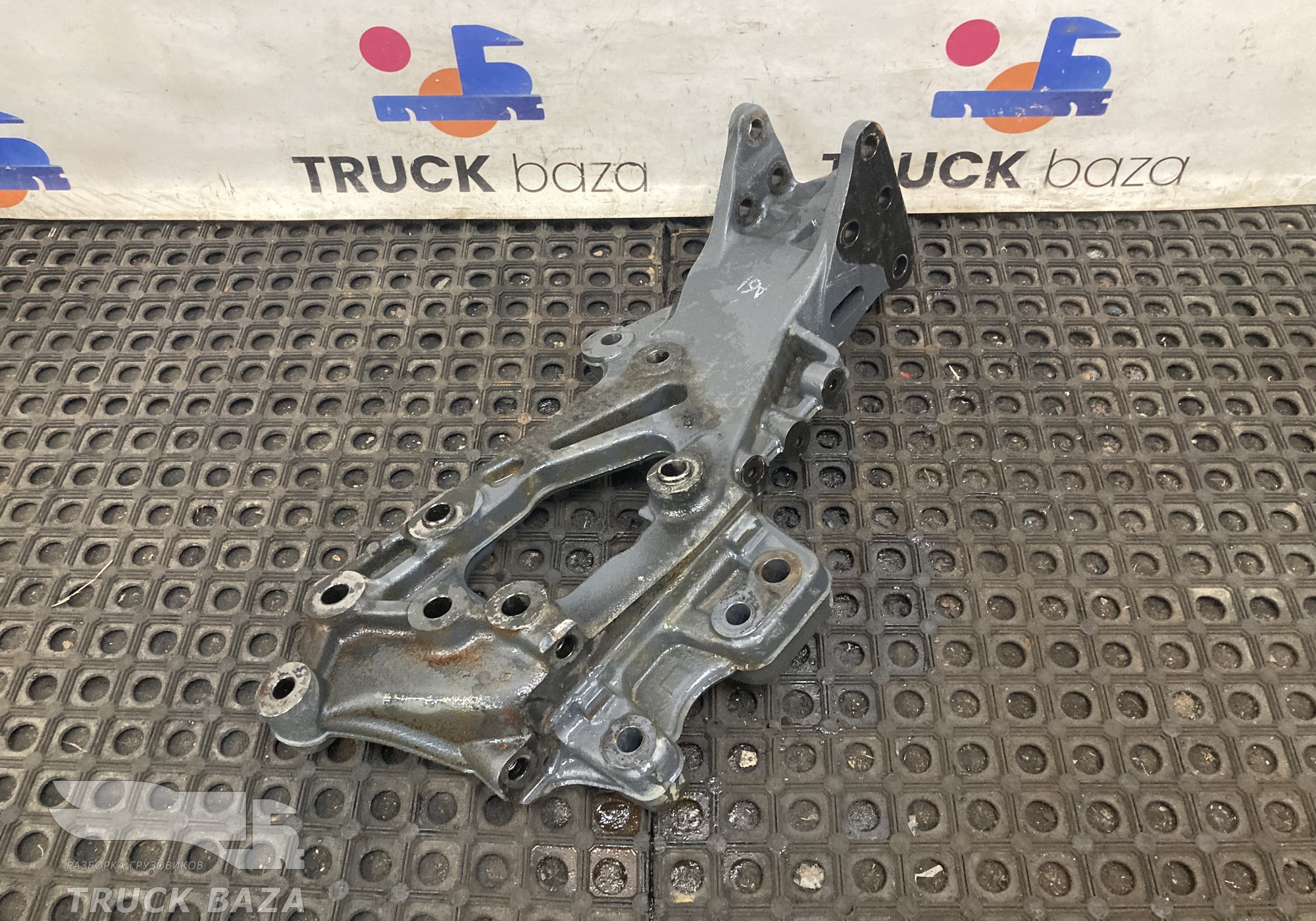 A9613171228 Удлинение рамы переднее правое для Mercedes-Benz Actros New Actros MP4 (с 2011)