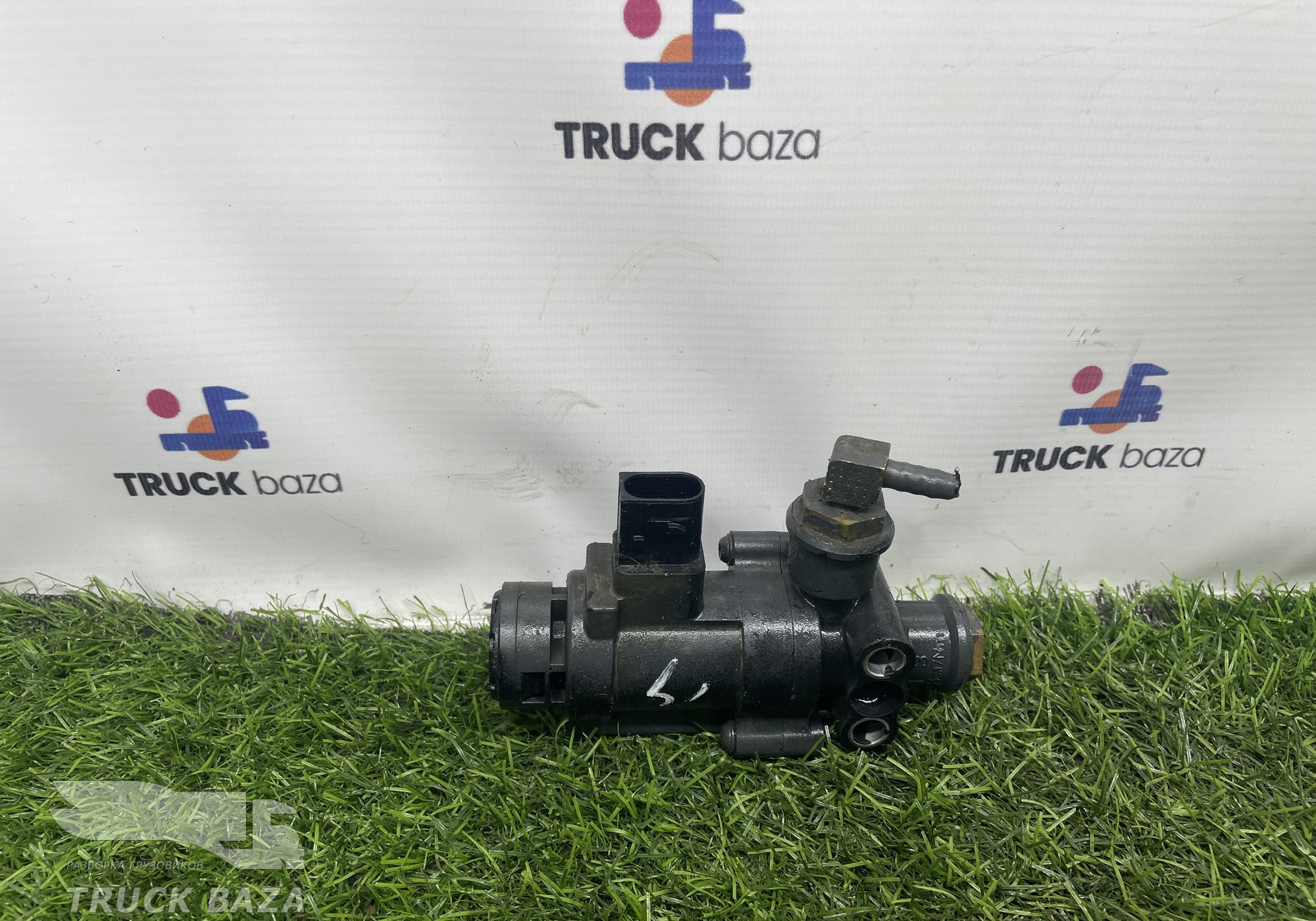 A0009975212 Клапан электромагнитный