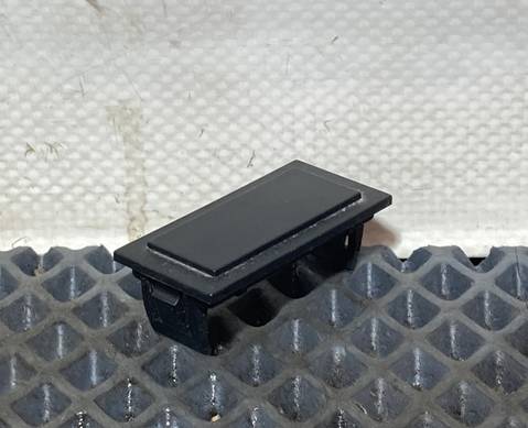 812W255036101 Заглушка кнопки для Sinotruk Sitrak C7H