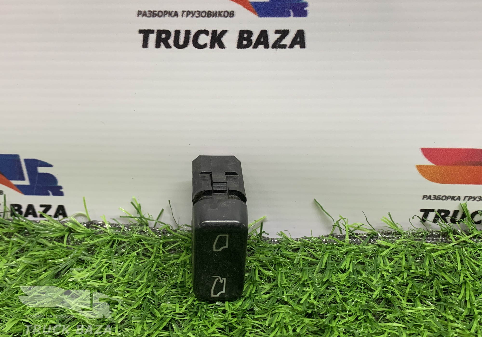 A0035456807 Кнопка люка для Mercedes-Benz