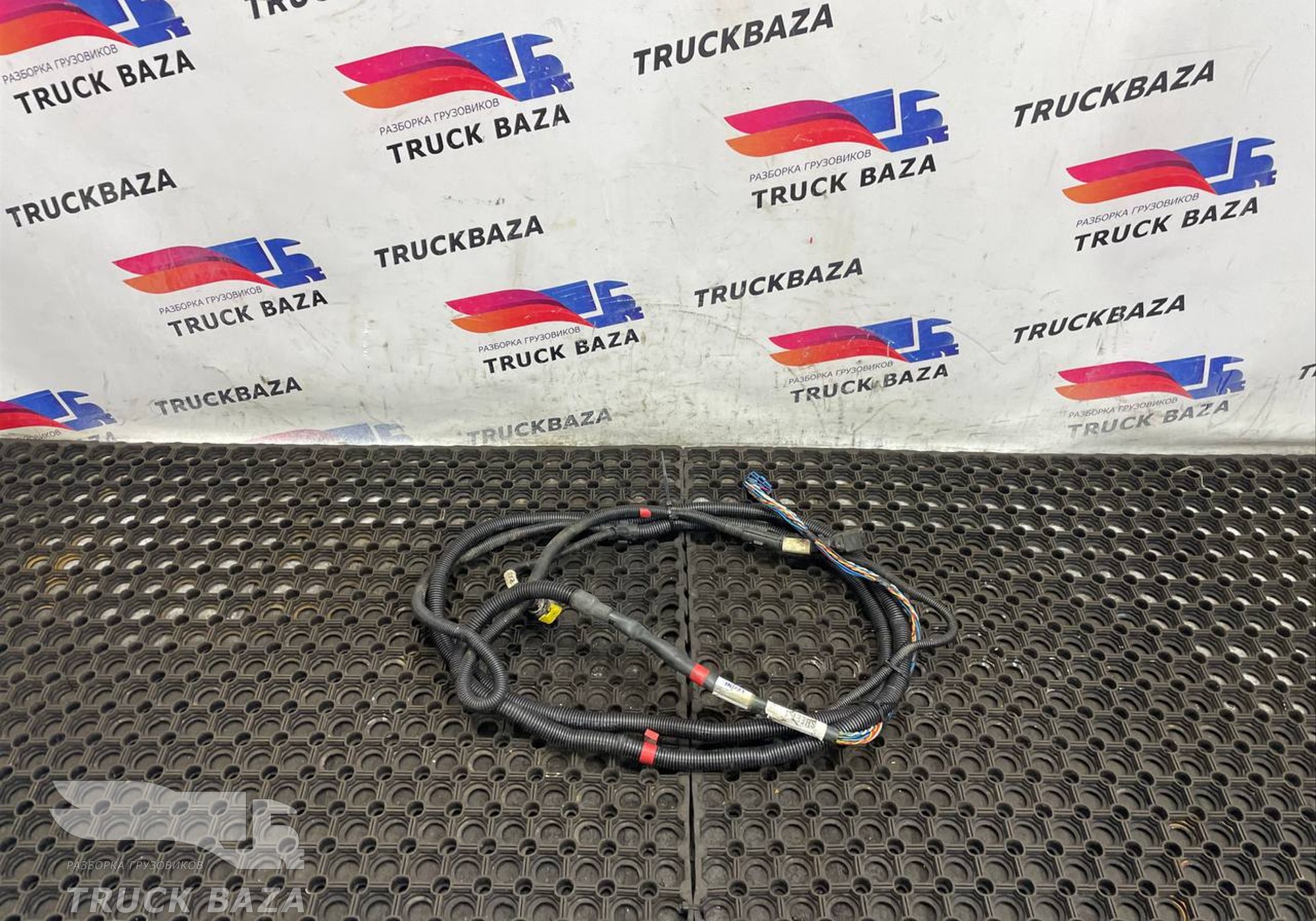 1895126 Проводка шасси для Daf XF105 (с 2005)