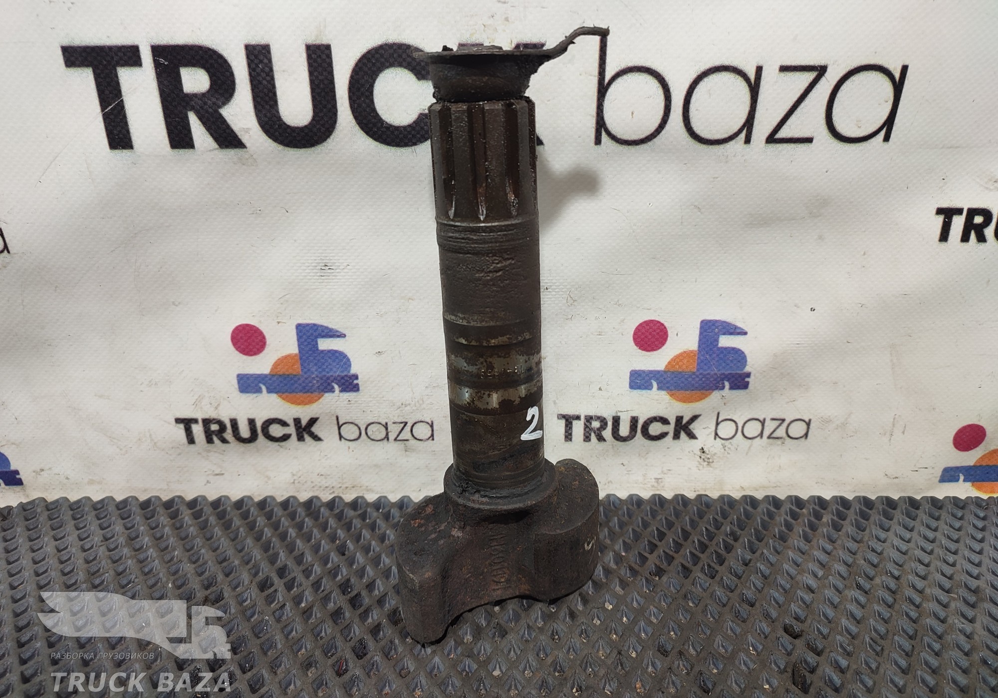 1340859 Вал тормозной передний левый