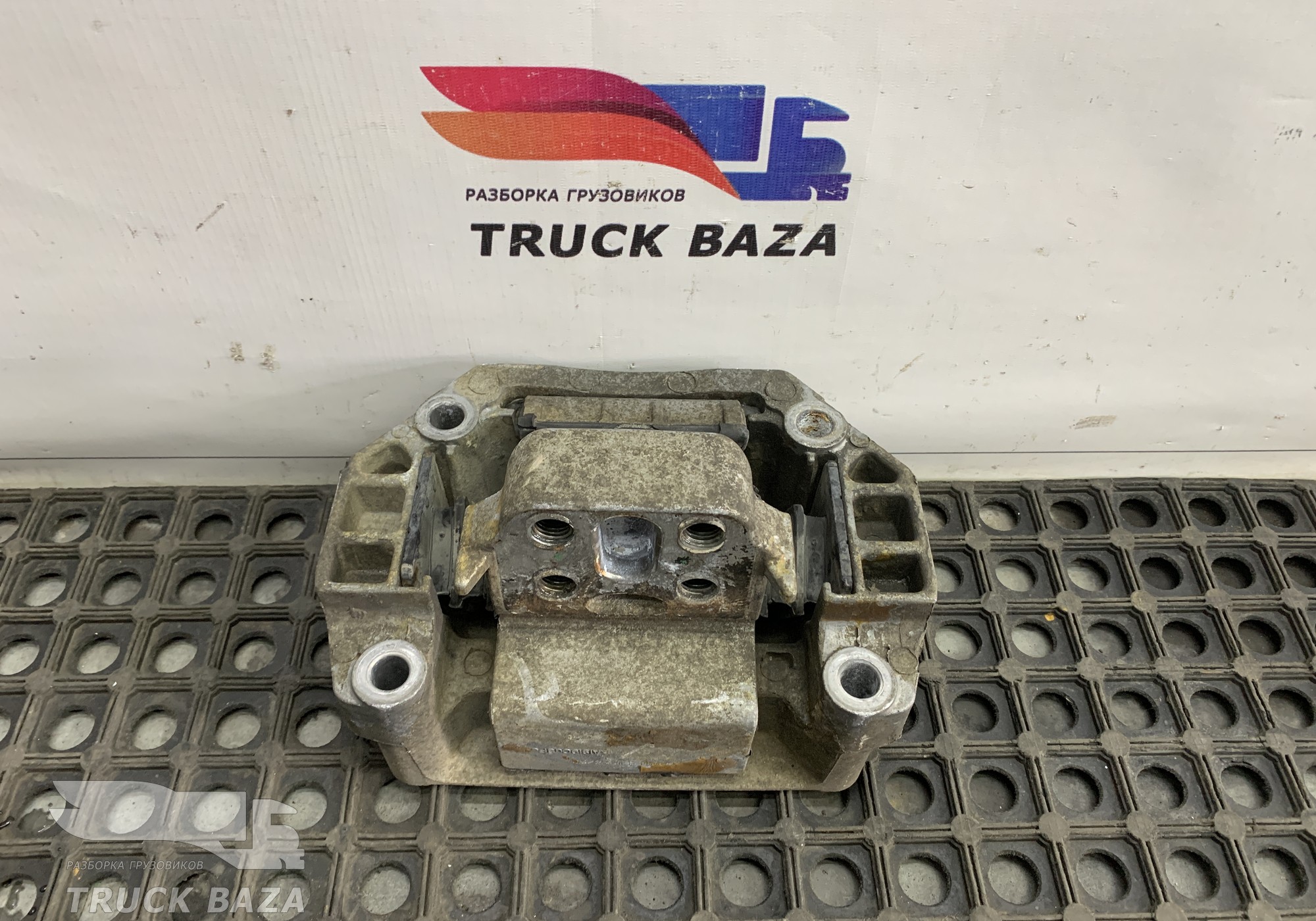 1782203 Подушка КПП для Scania 4-series R (с 1995 по 2007)