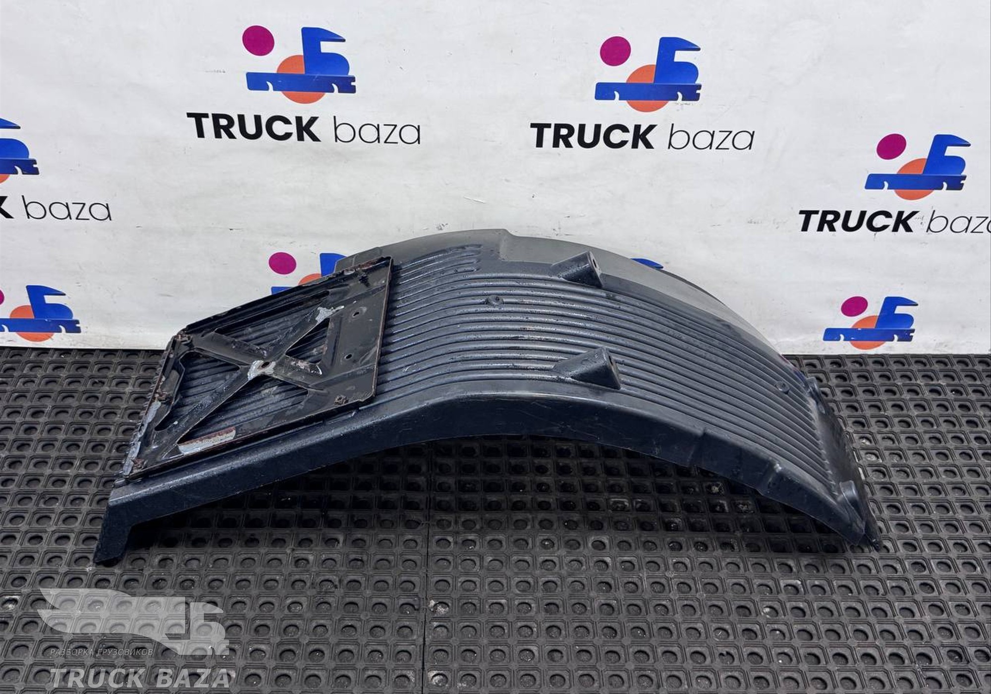 82110404 Крыло переднее левое для Volvo FH 4 (с 2012)