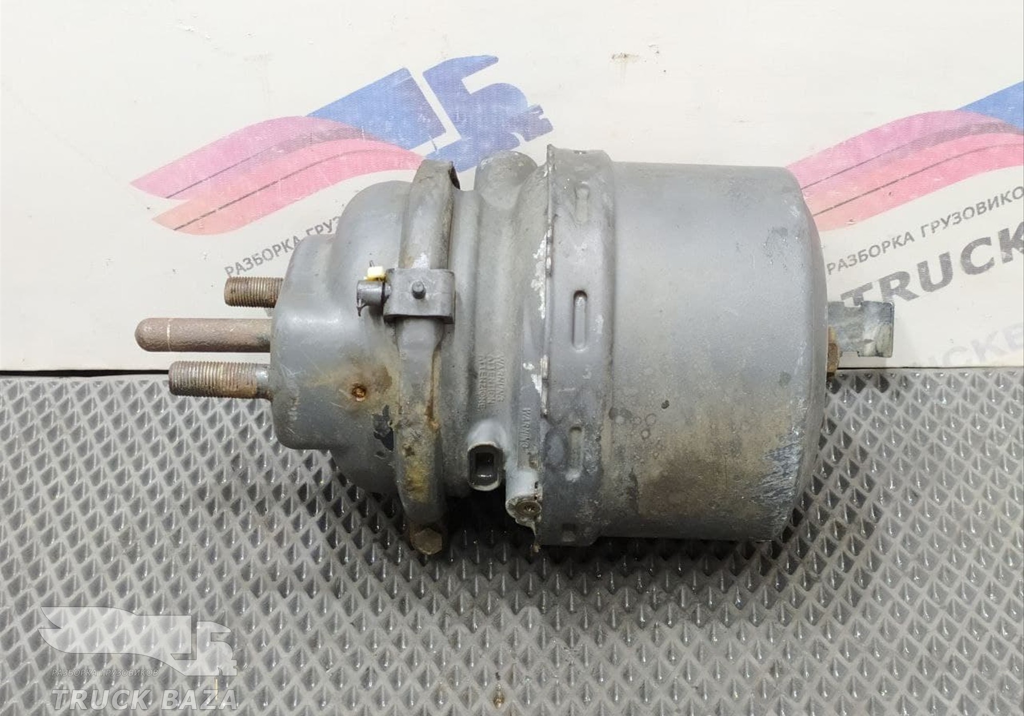 1686001 Энергоаккумулятор тормозной для Volvo