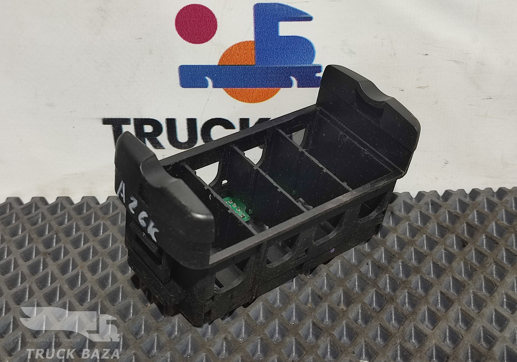 9435400146 Блок кнопок