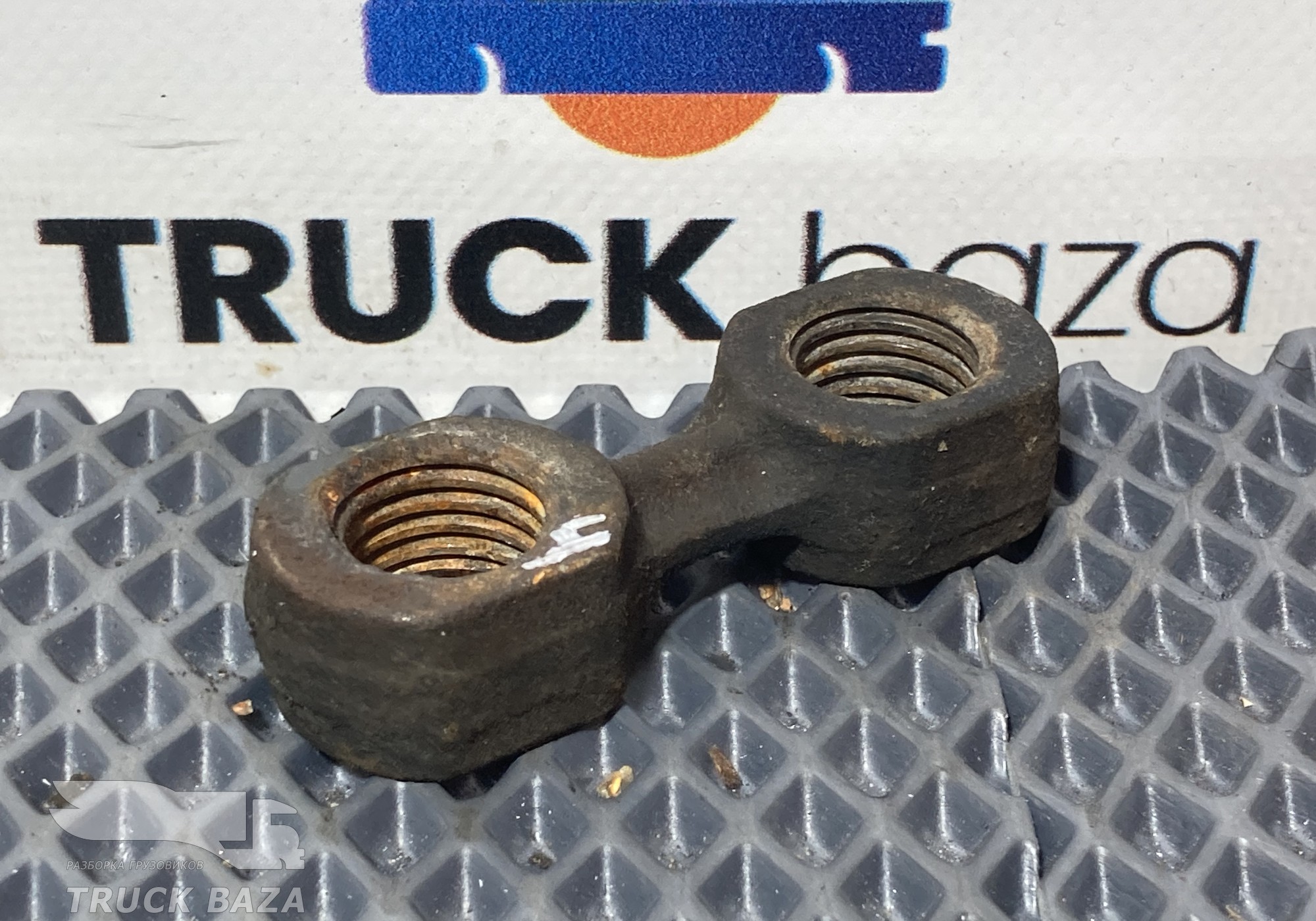 2143399 Держатель гайки