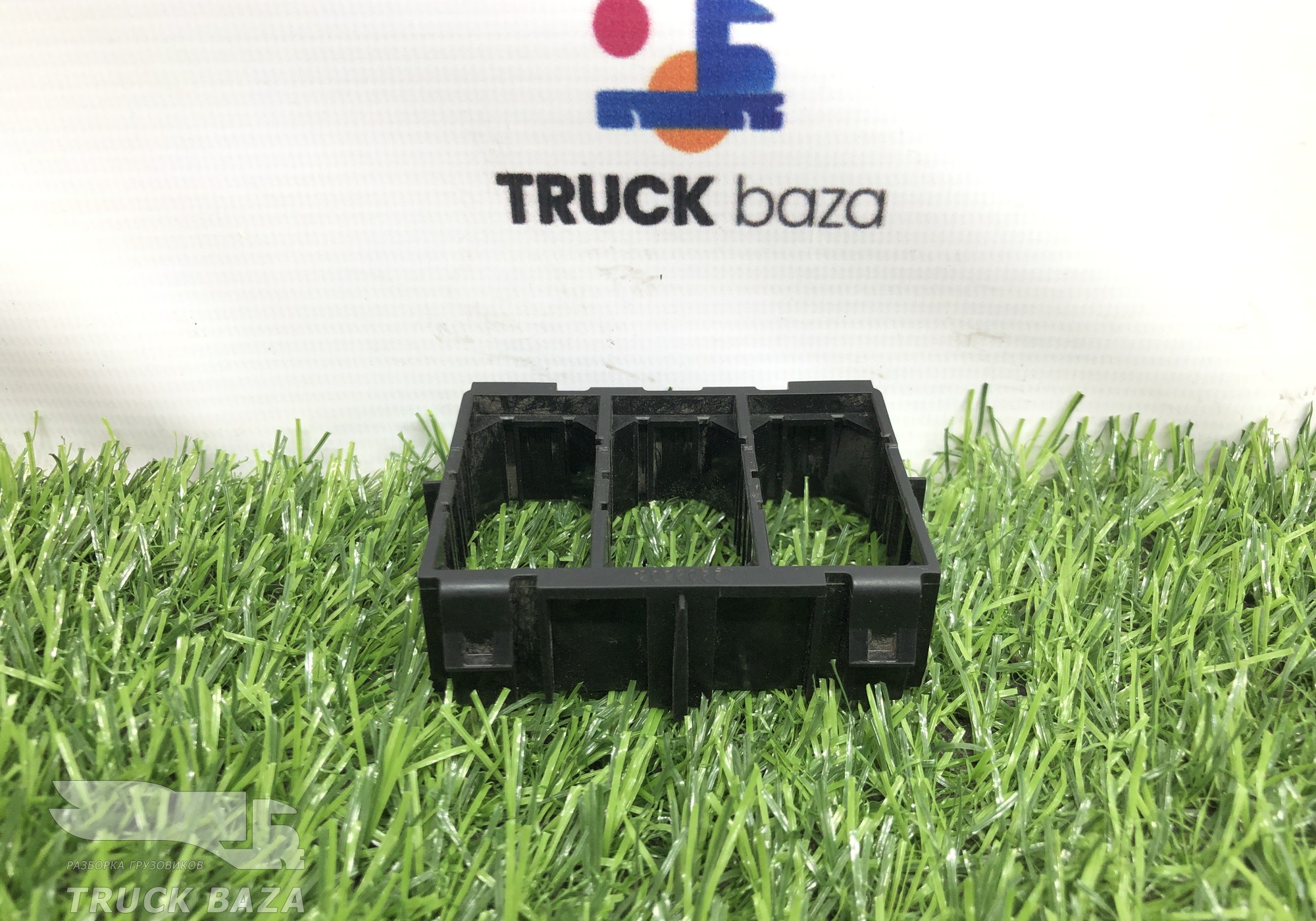 2202508 Панель выключателей