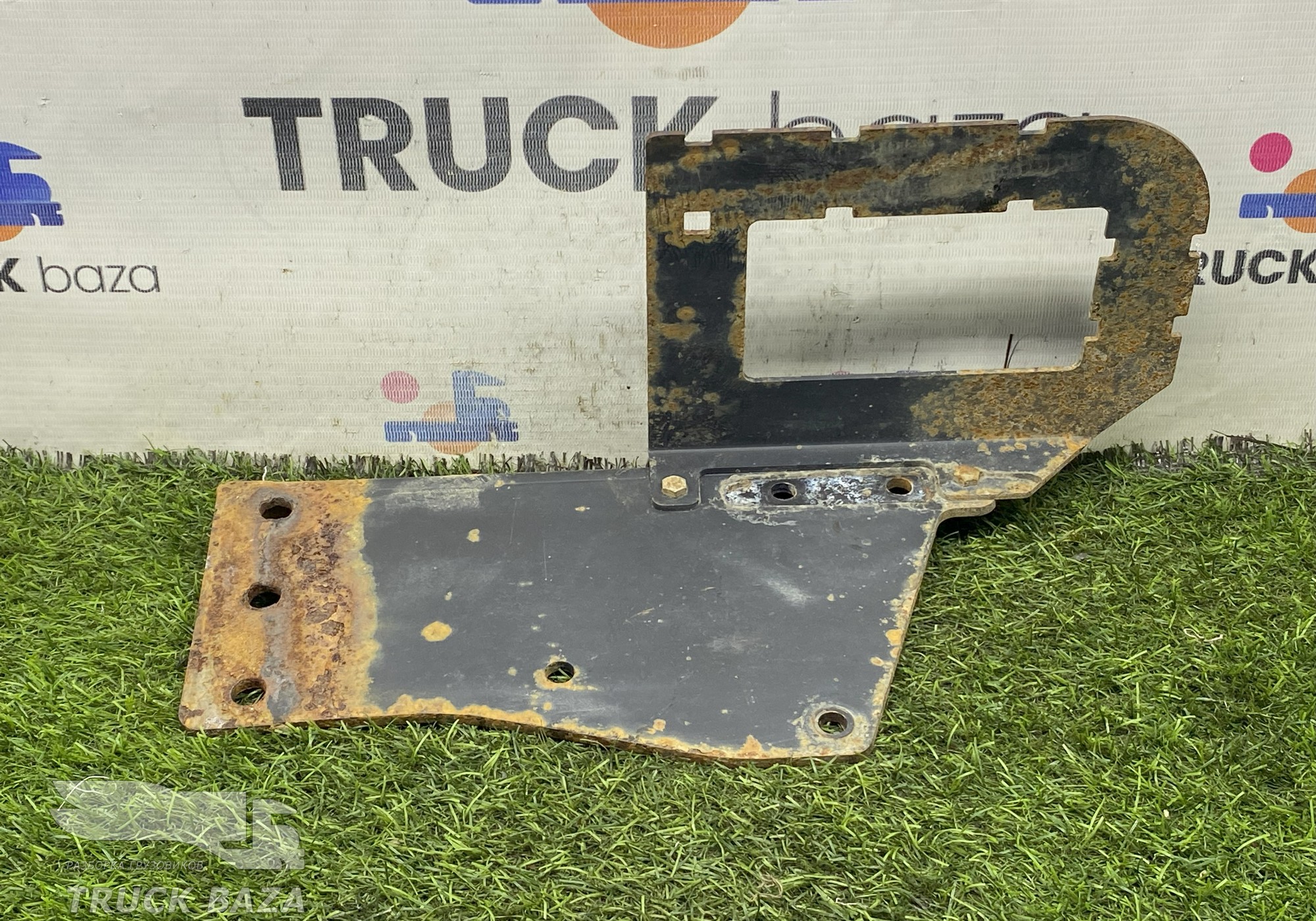 5490120860010 Кронштейн насоса AdBlue для КАМАЗ 5490 (с 2013)