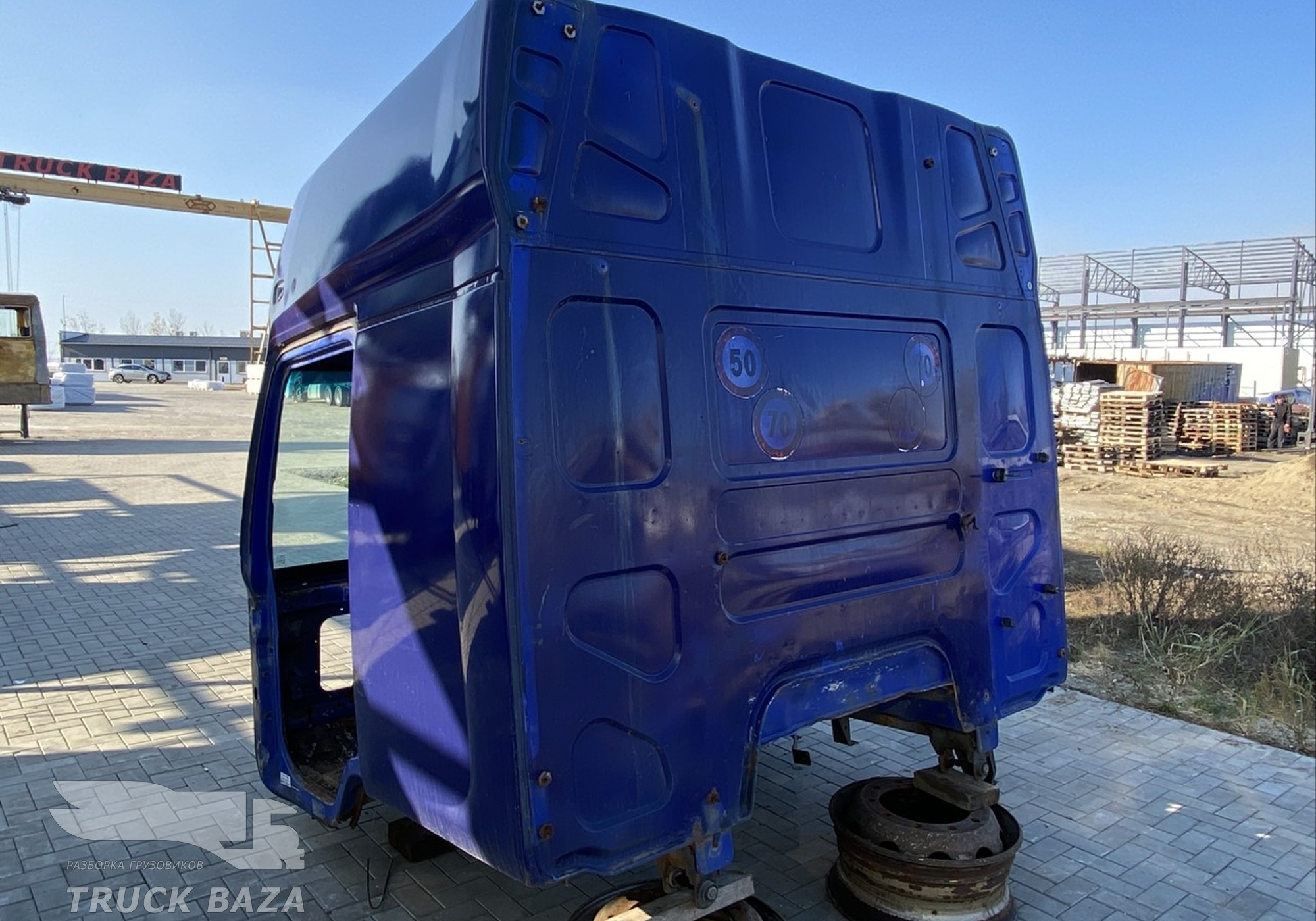 Четверть кабины левая задняя часть для Renault Premium II (с 2005 по 2013)