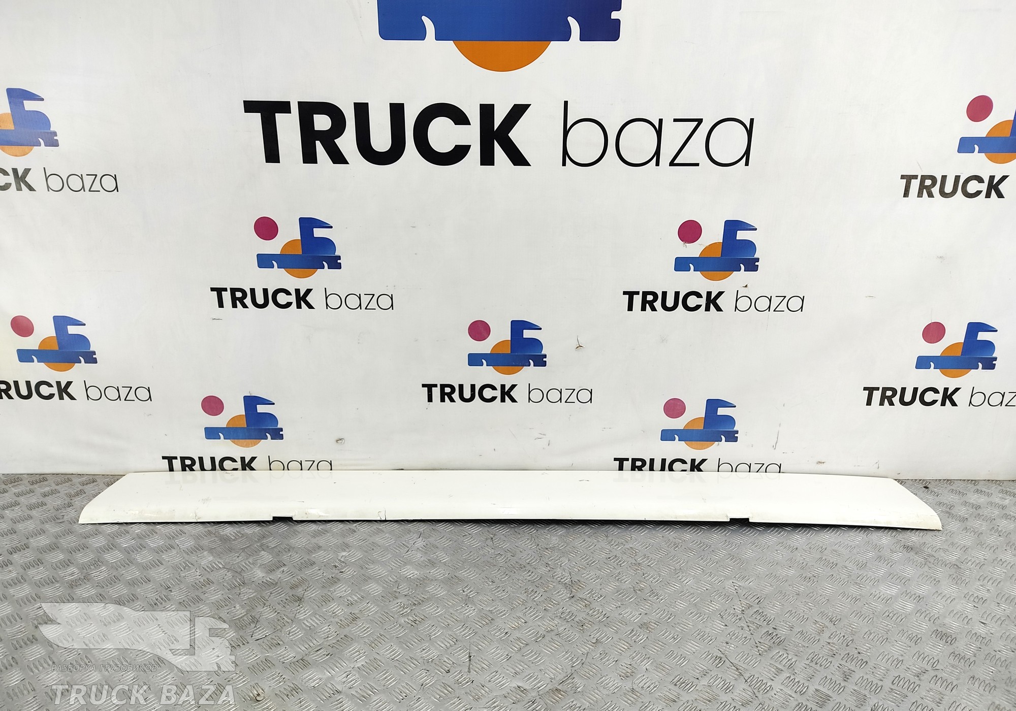 1400005 Накладка на капот для Daf XF105 (с 2005)