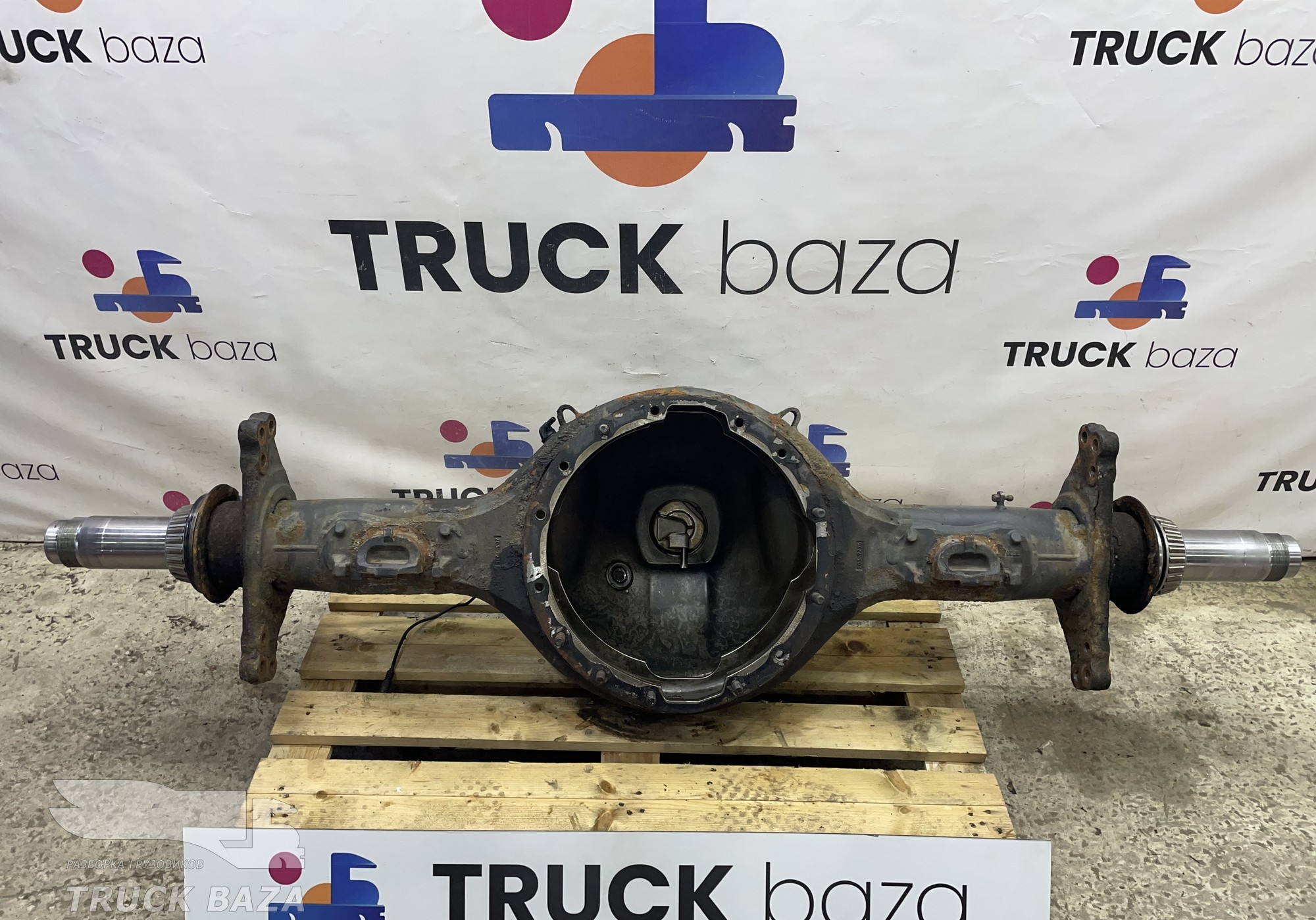 1733934 Корпус заднего моста