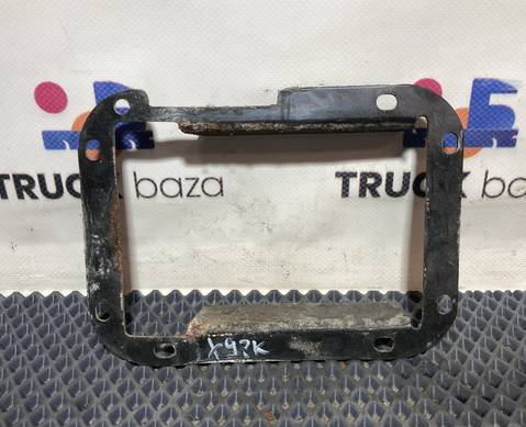 1313667 Фиксатор кожуха для Daf XF105 (с 2005)