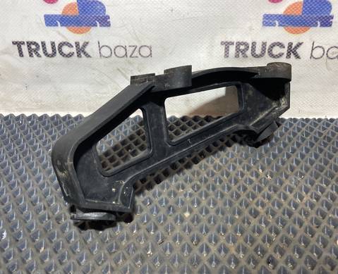549018415031 Кронштейн солнцезащитного козырька для КАМАЗ 54901
