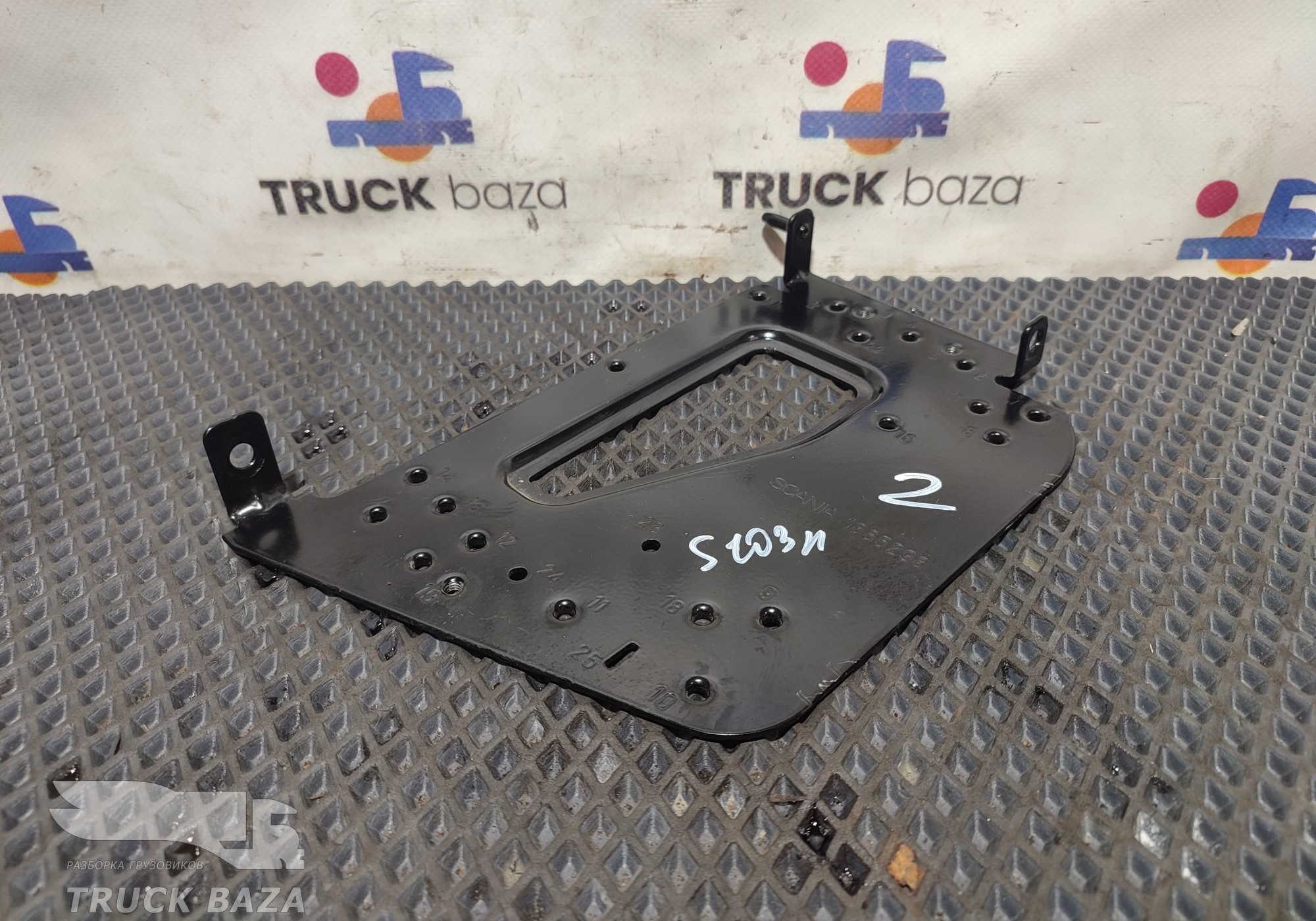 1865298 Кронштейн блока EBS