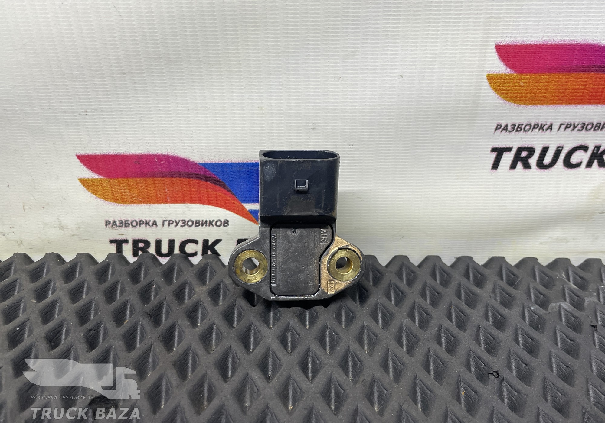 A0041537028 Датчик давления воздуха для Mercedes-Benz Actros MP1 (с 1996 по 2003)