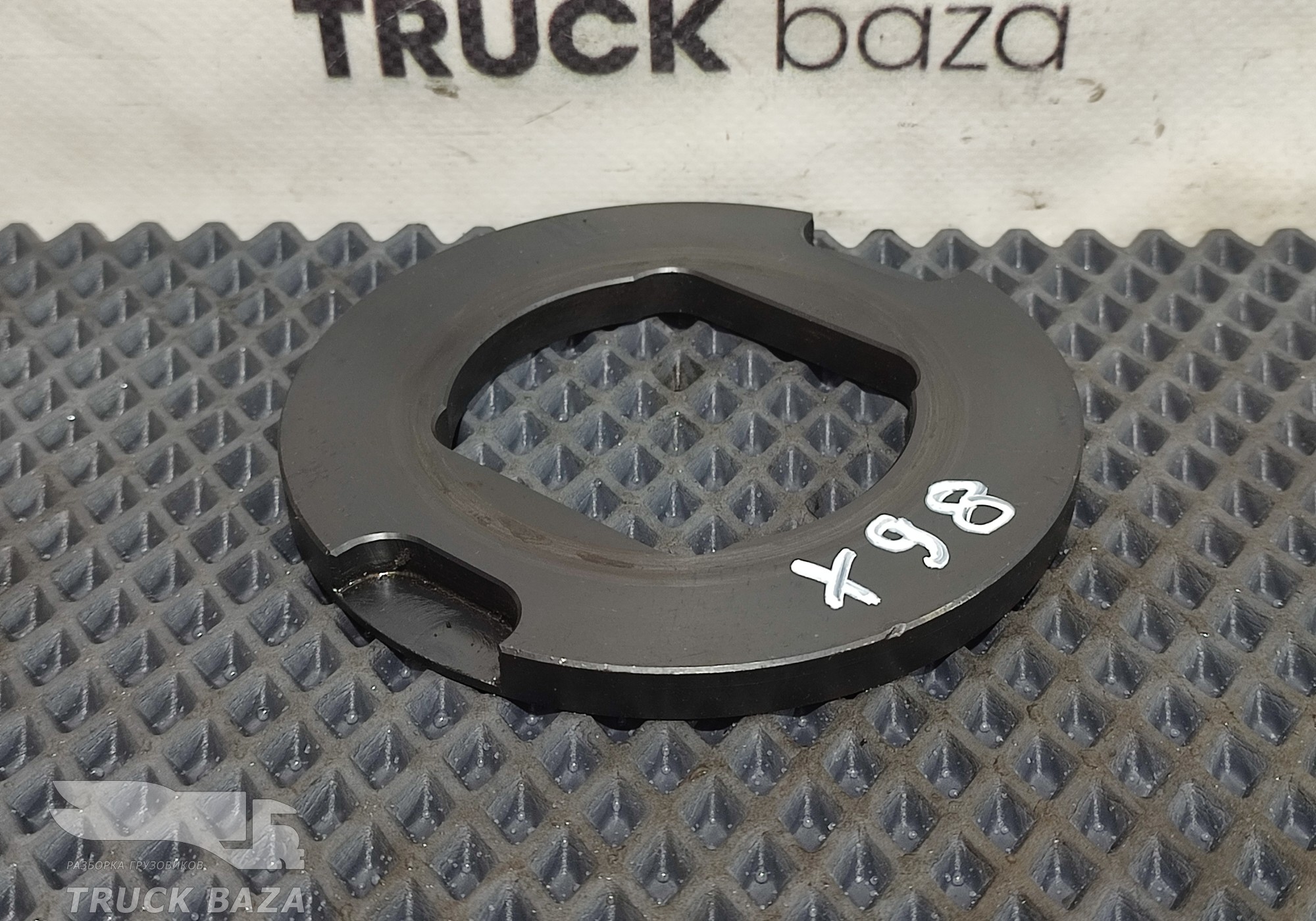 1692209 Шайба ступицы передней