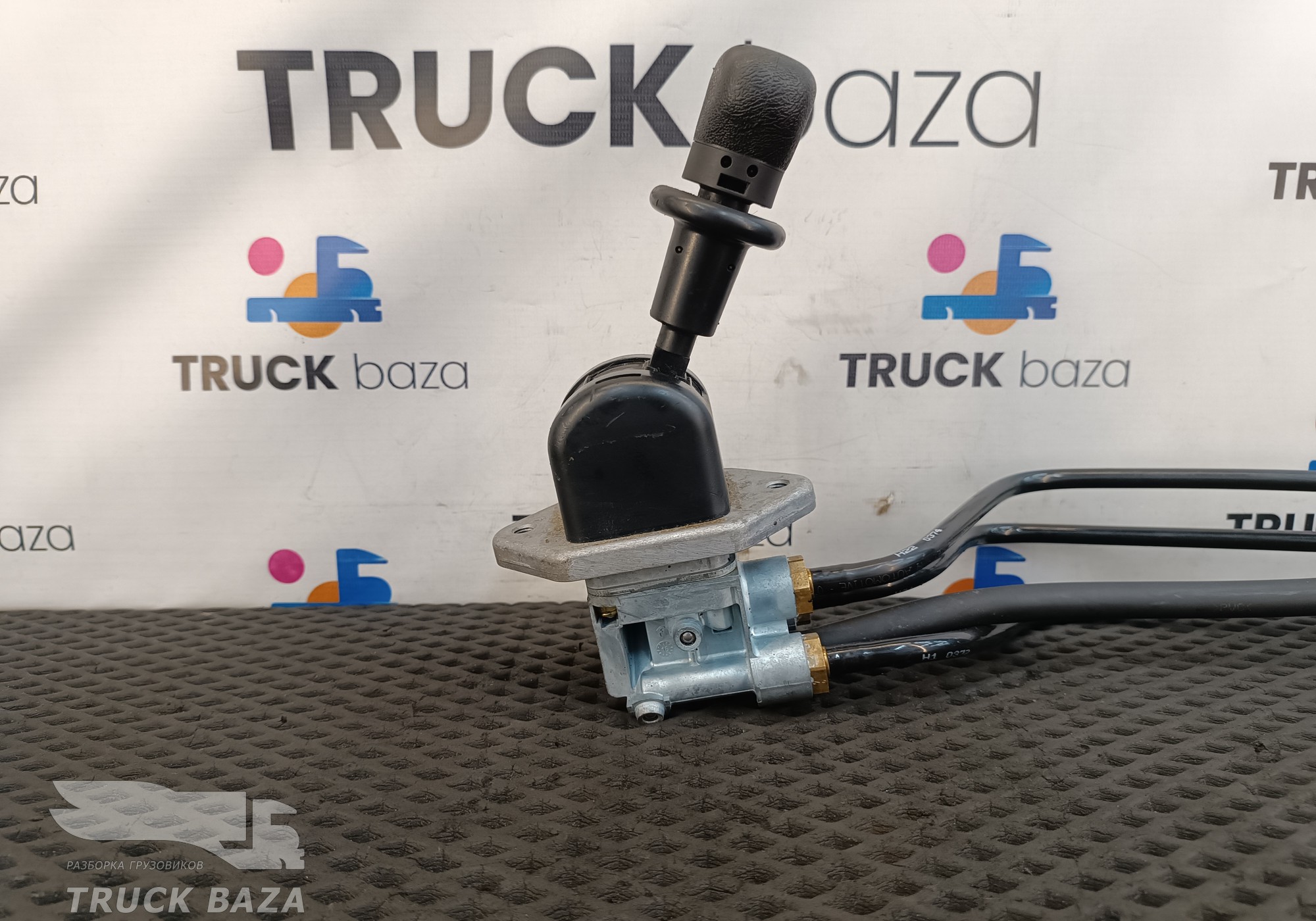 81523156208 Кран ручного тормоза для Man F2000