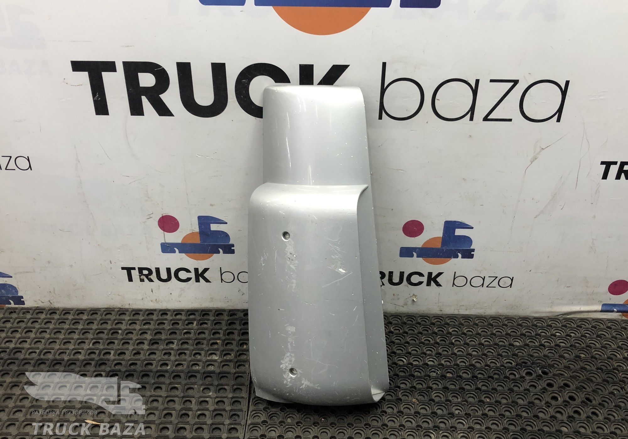 1400010 Дефлектор кабины правый для Daf XF105 (с 2005)