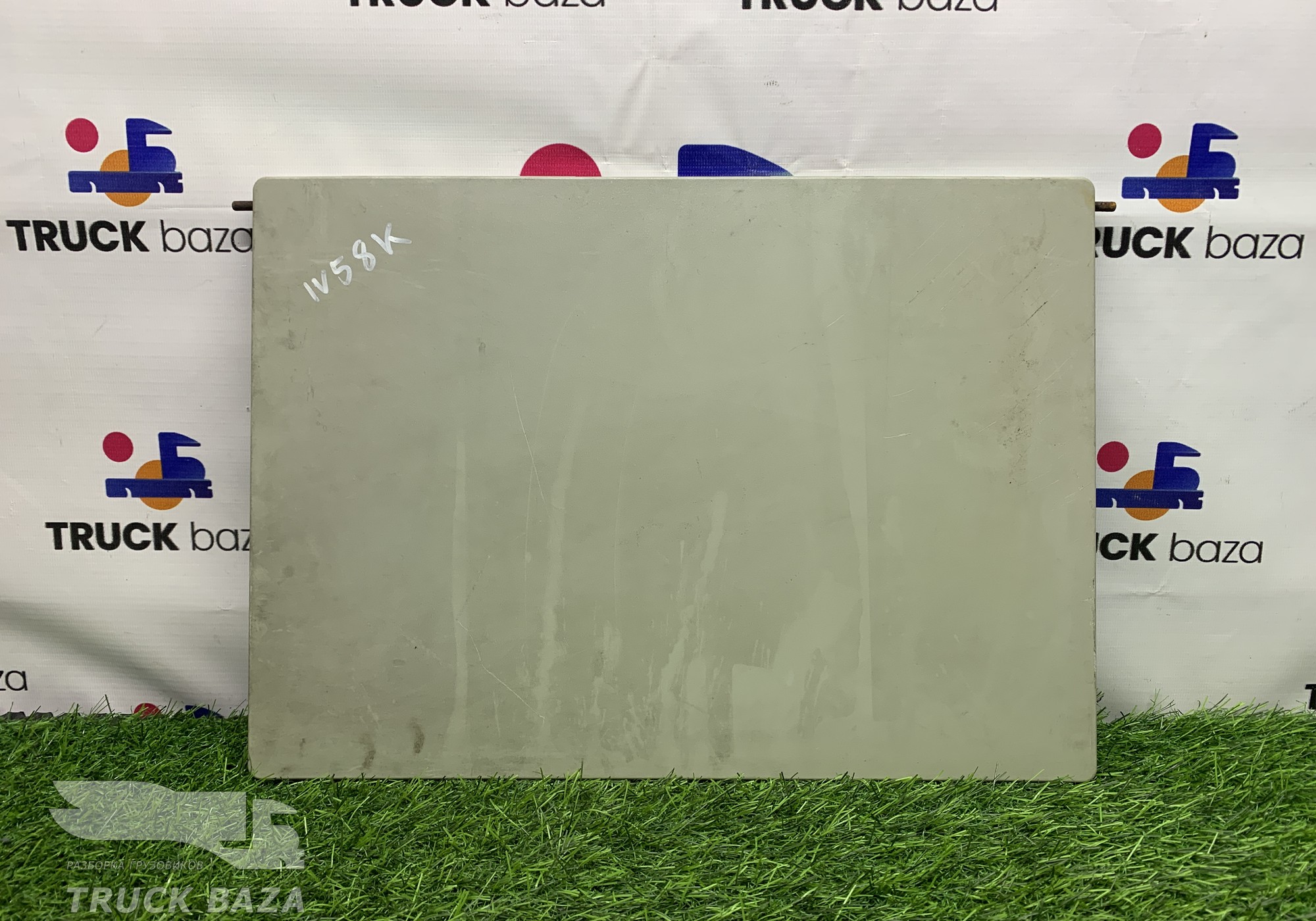 504017187 Столик откидной для Iveco Stralis I (с 2002)