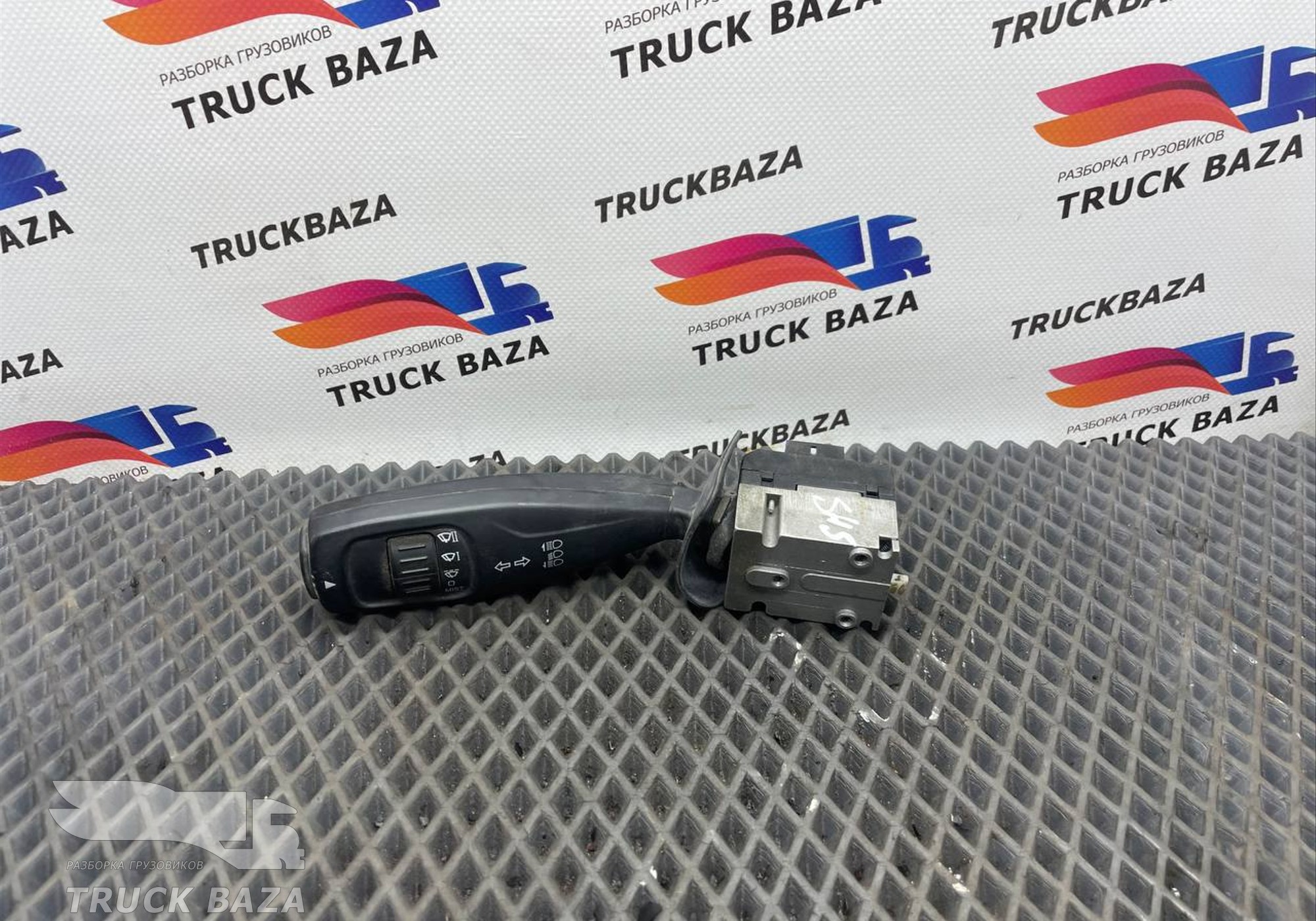 DZ97189584597 Переключатель подрулевой левый для Shacman X3000 (с 2014)