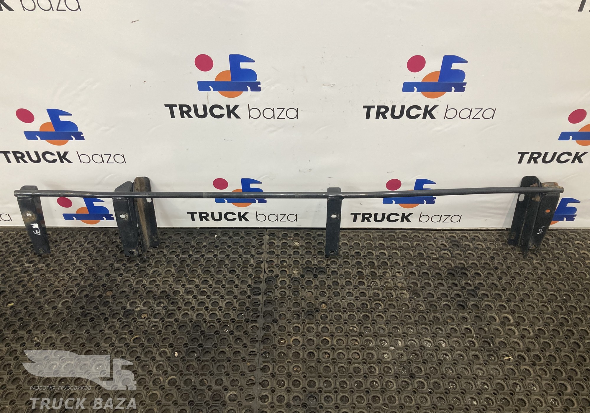 Кронштейн спойлера кабины для Man TGX II (с 2012)