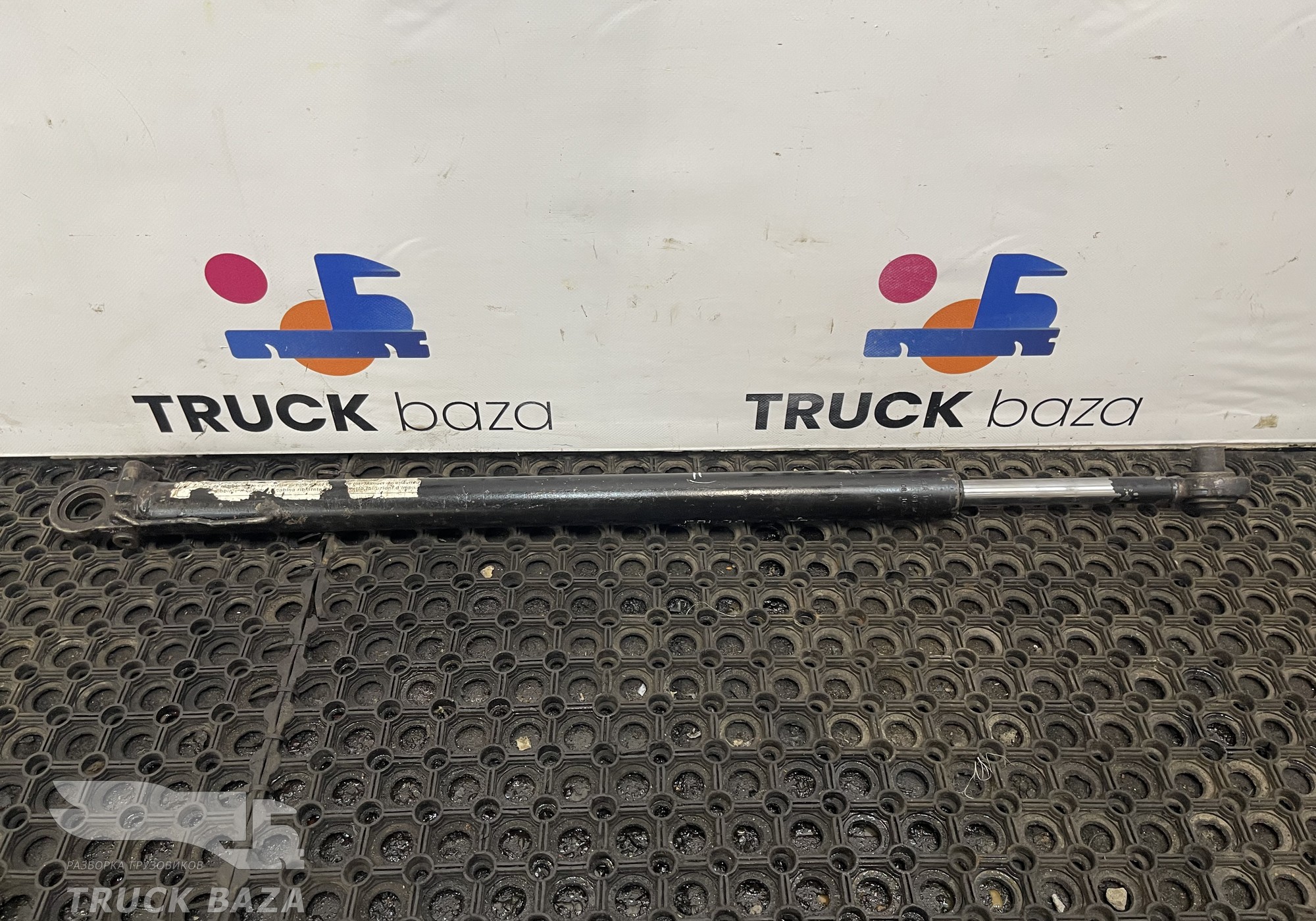 81417236123 Цилиндр подъема кабины для Man TGA