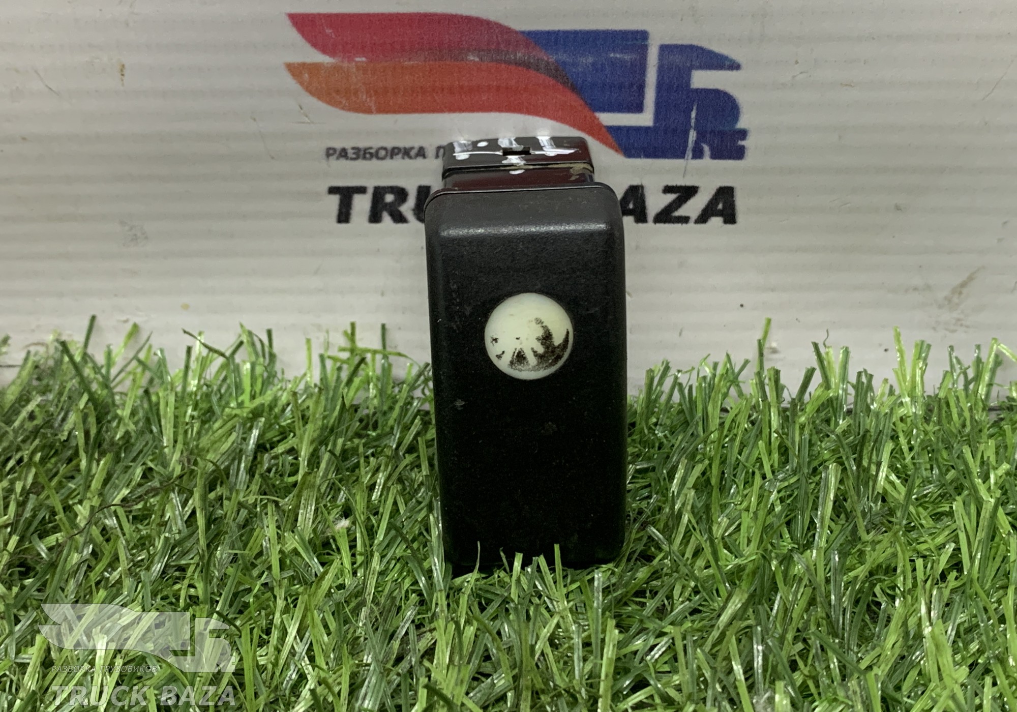 1435598 Кнопка света фар