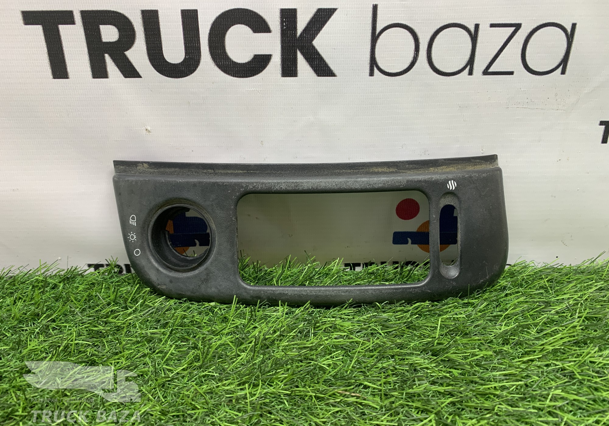 1308502 Накладка дефлектора левая для Daf XF105 (с 2005)