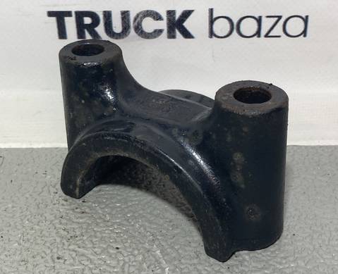 81437103044 Скоба кронштейна переднего стабилизатора для Man TGX TG3 (с 2020)