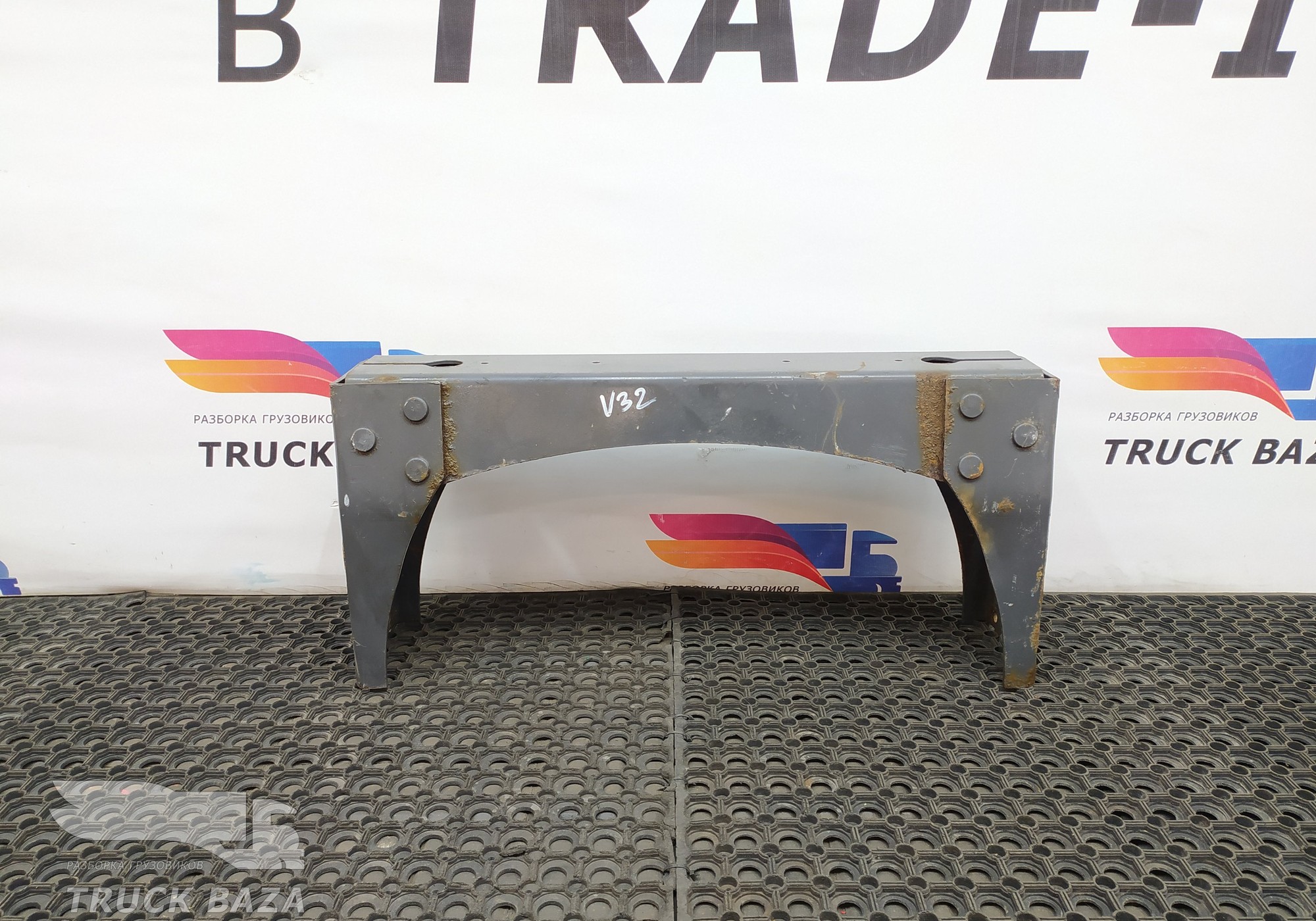 20409468 Траверса рамы поперечная для Volvo FH 2 (с 2002 по 2008)